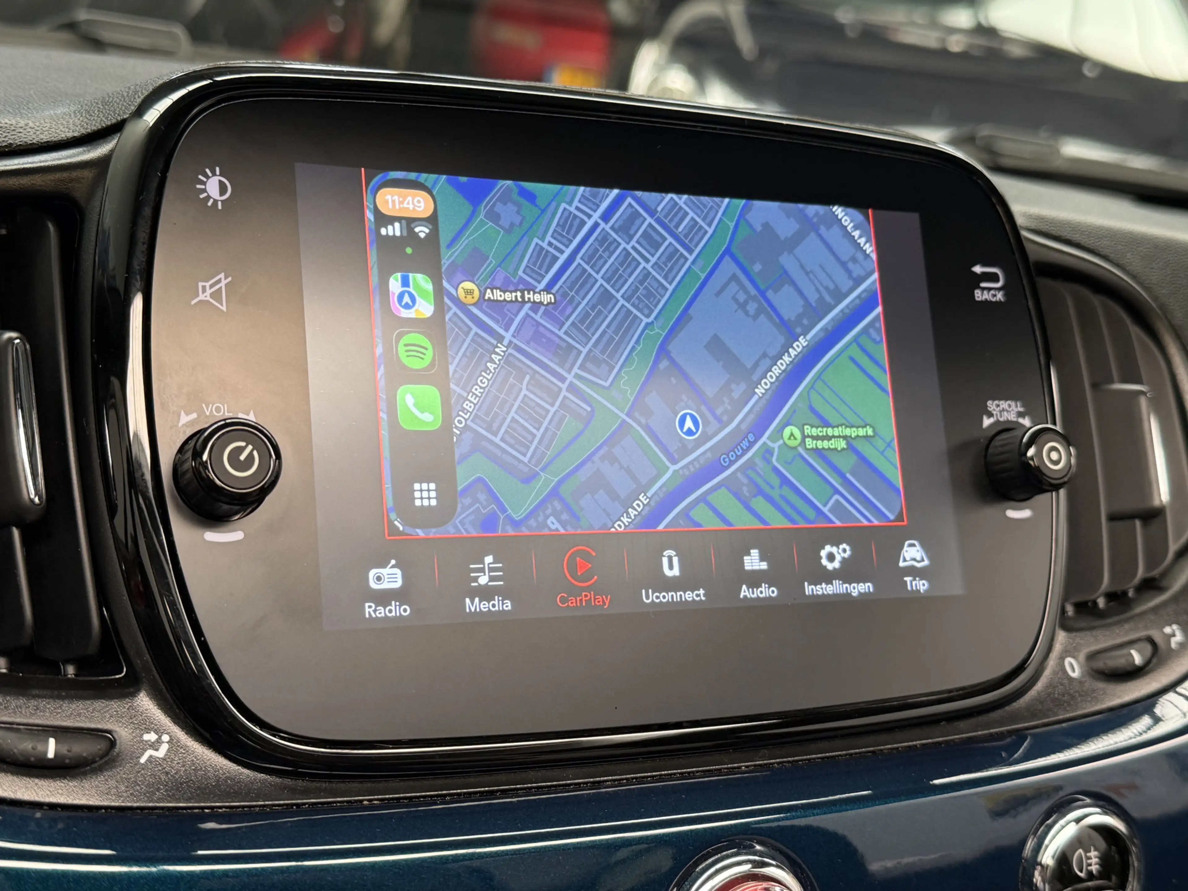 Fiat 500C 1.0 Hybrid Dolcevita AIRCO/ECC-NAVI by CARPLAY-LMV — photo 8
