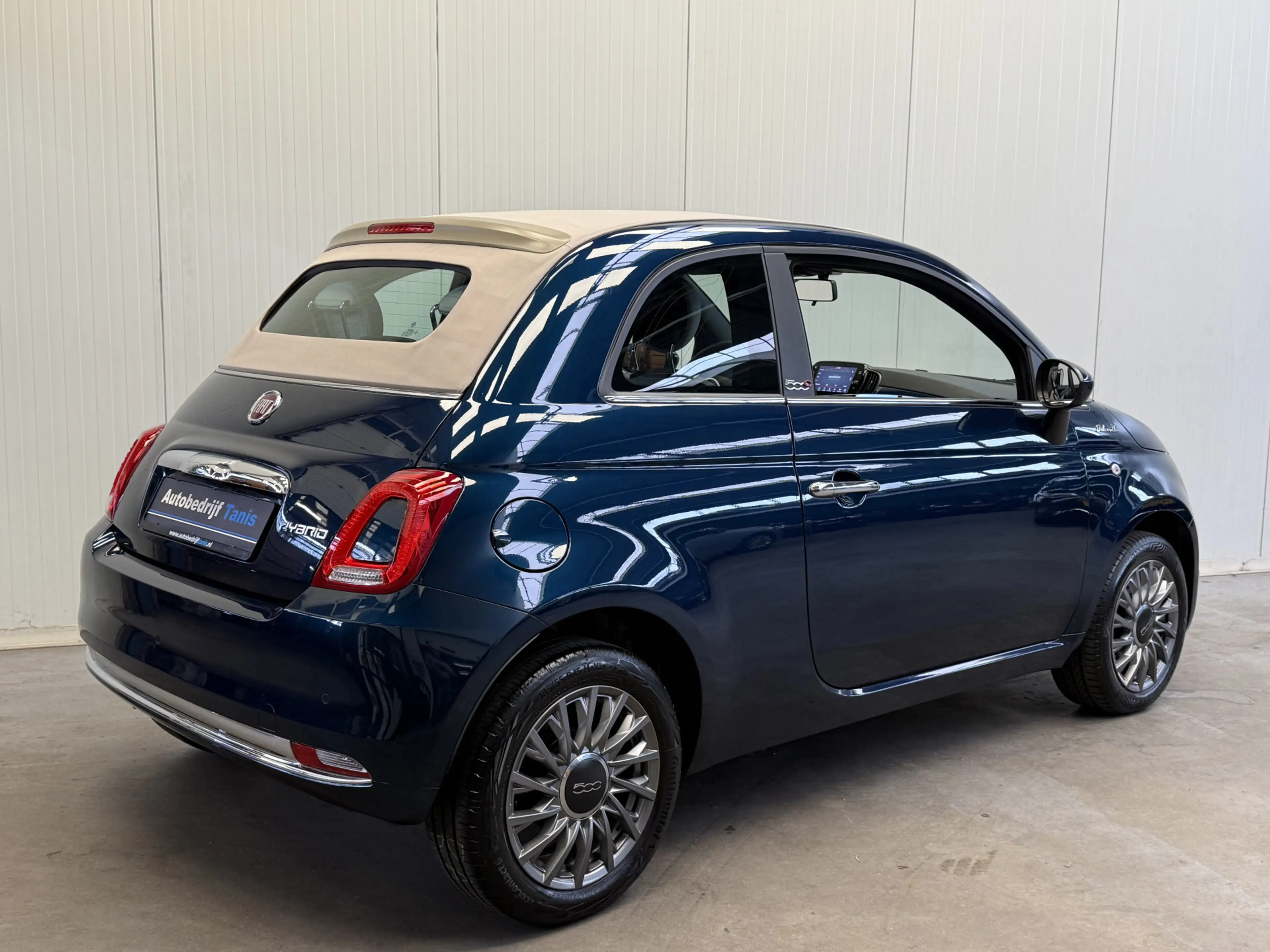 Fiat 500C 1.0 Hybrid Dolcevita AIRCO/ECC-NAVI by CARPLAY-LMV — photo 49