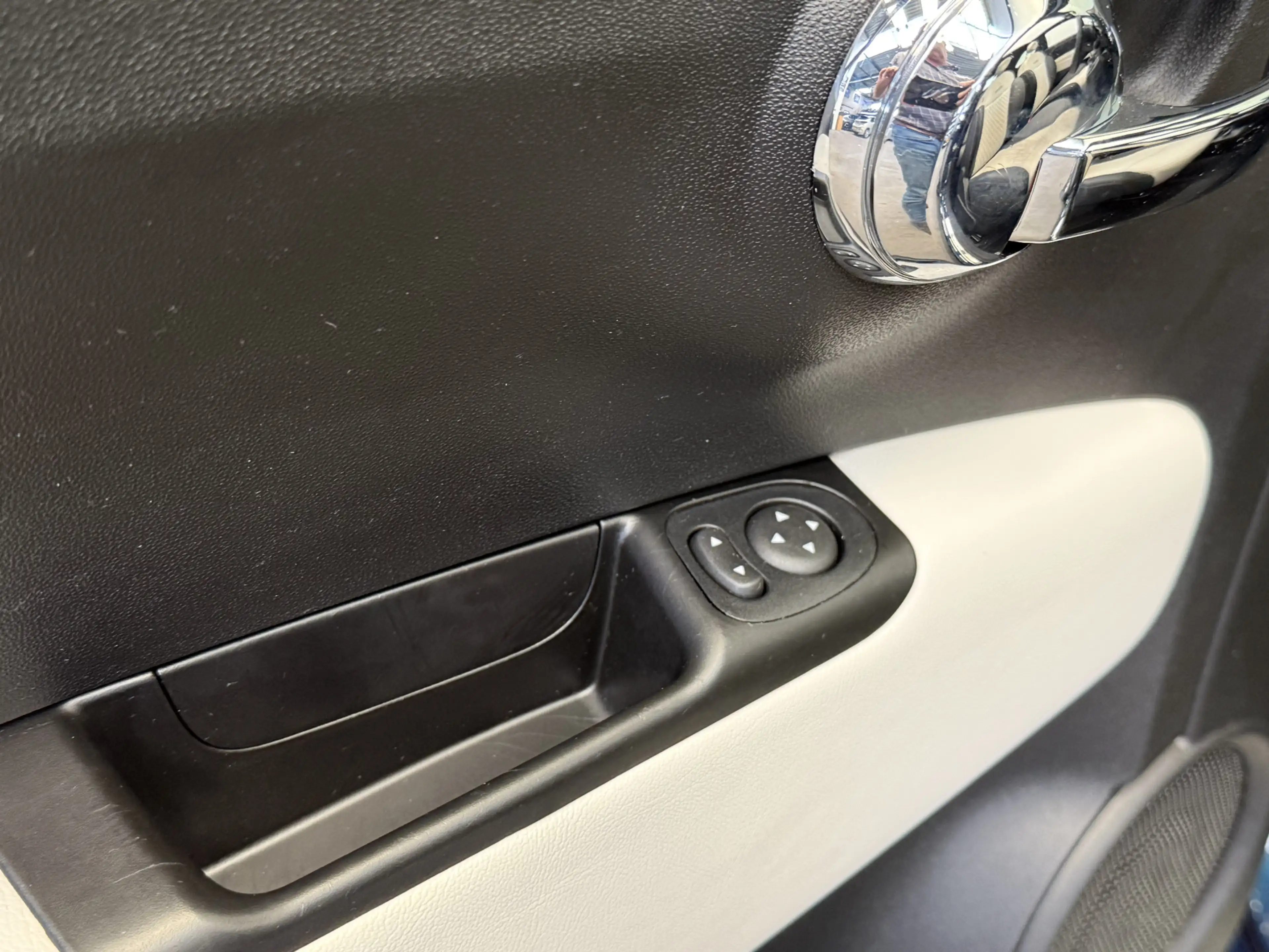 Fiat 500C 1.0 Hybrid Dolcevita AIRCO/ECC-NAVI by CARPLAY-LMV — photo 39