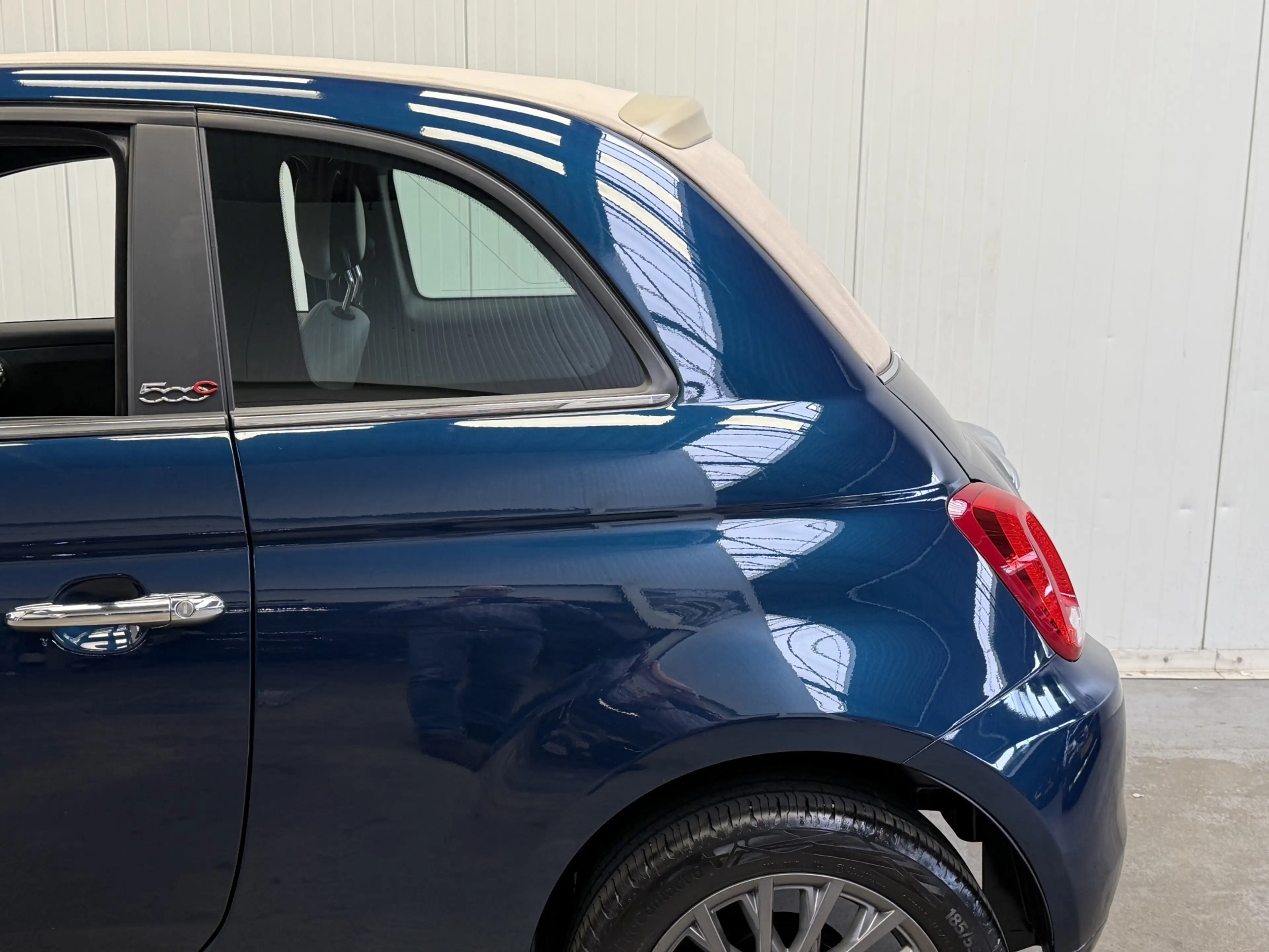 Fiat 500C 1.0 Hybrid Dolcevita AIRCO/ECC-NAVI by CARPLAY-LMV — photo 21