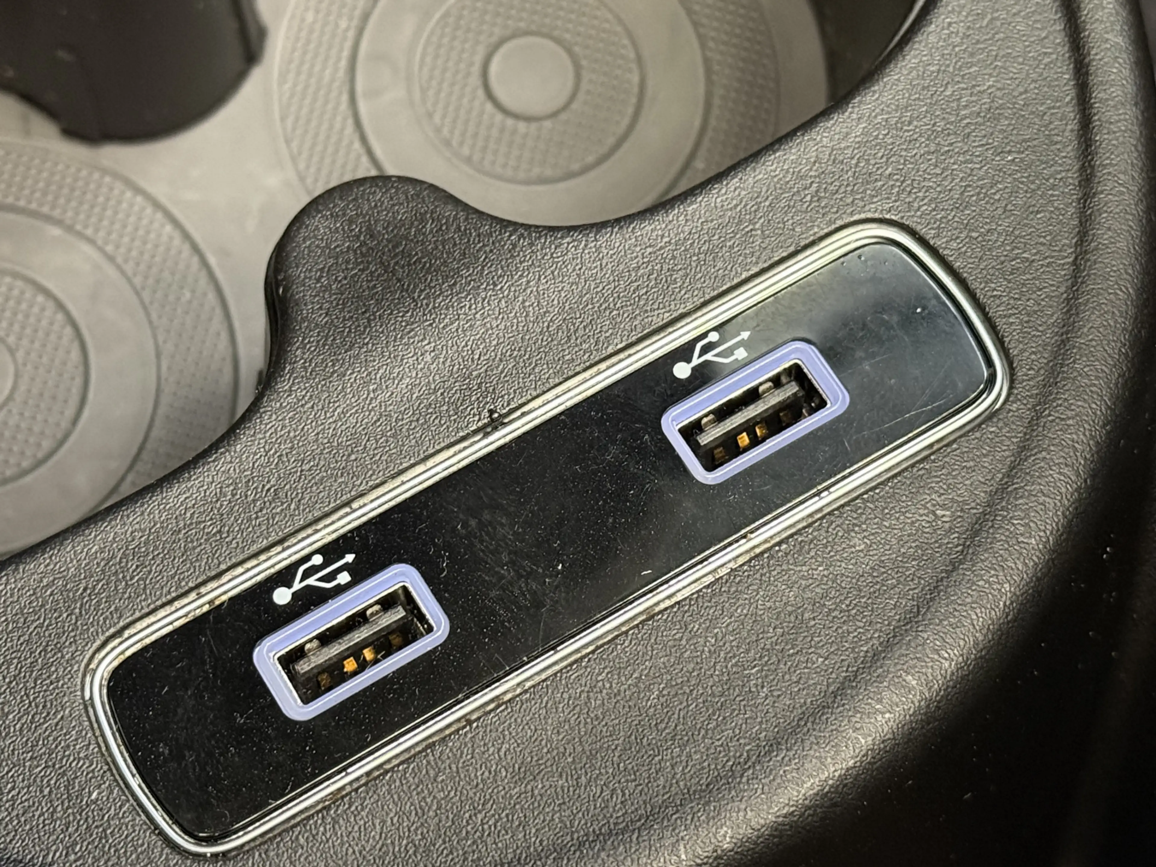 Fiat 500C 1.0 Hybrid Dolcevita AIRCO/ECC-NAVI by CARPLAY-LMV — photo 33
