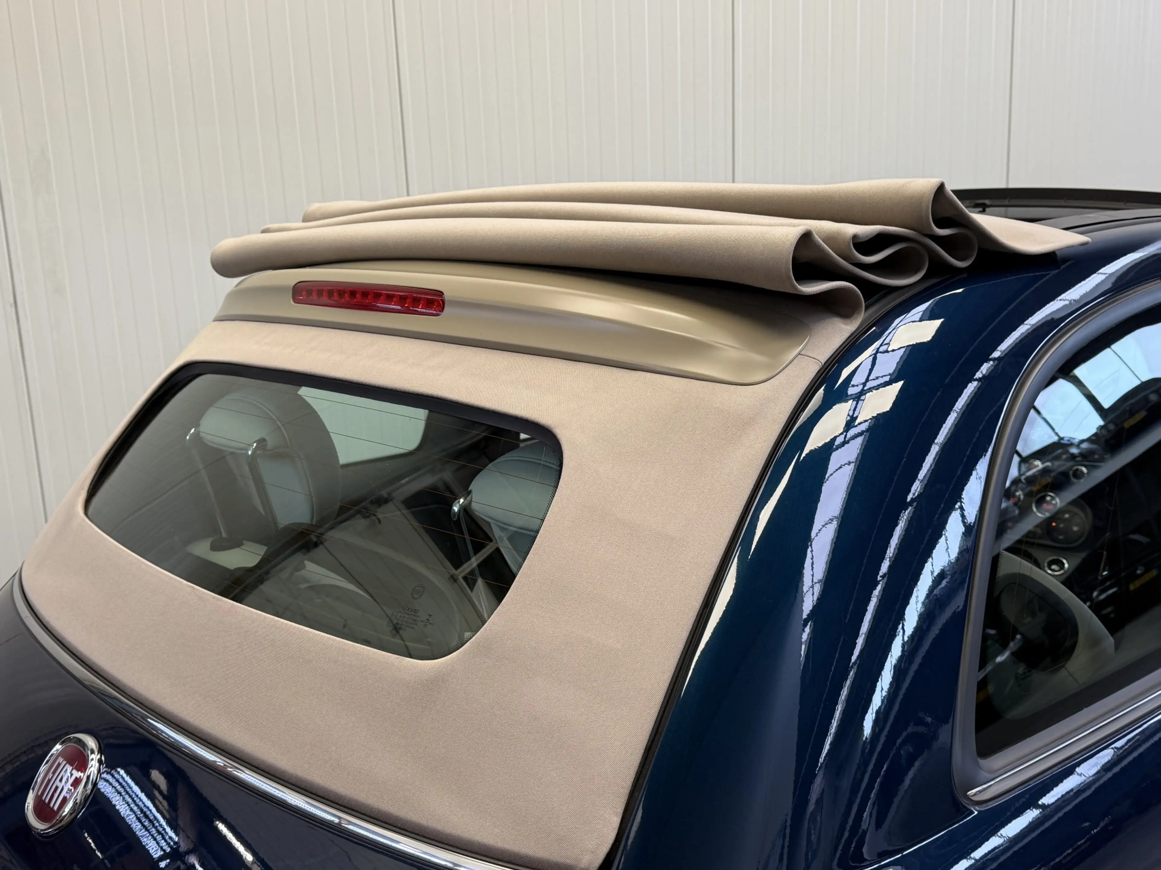 Fiat 500C 1.0 Hybrid Dolcevita AIRCO/ECC-NAVI by CARPLAY-LMV — photo 16