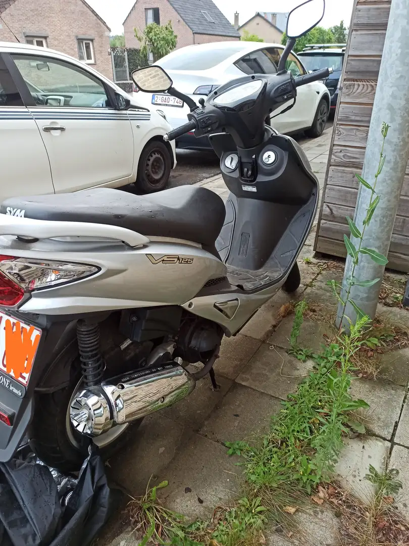 SYM VS 125 Argent - 1