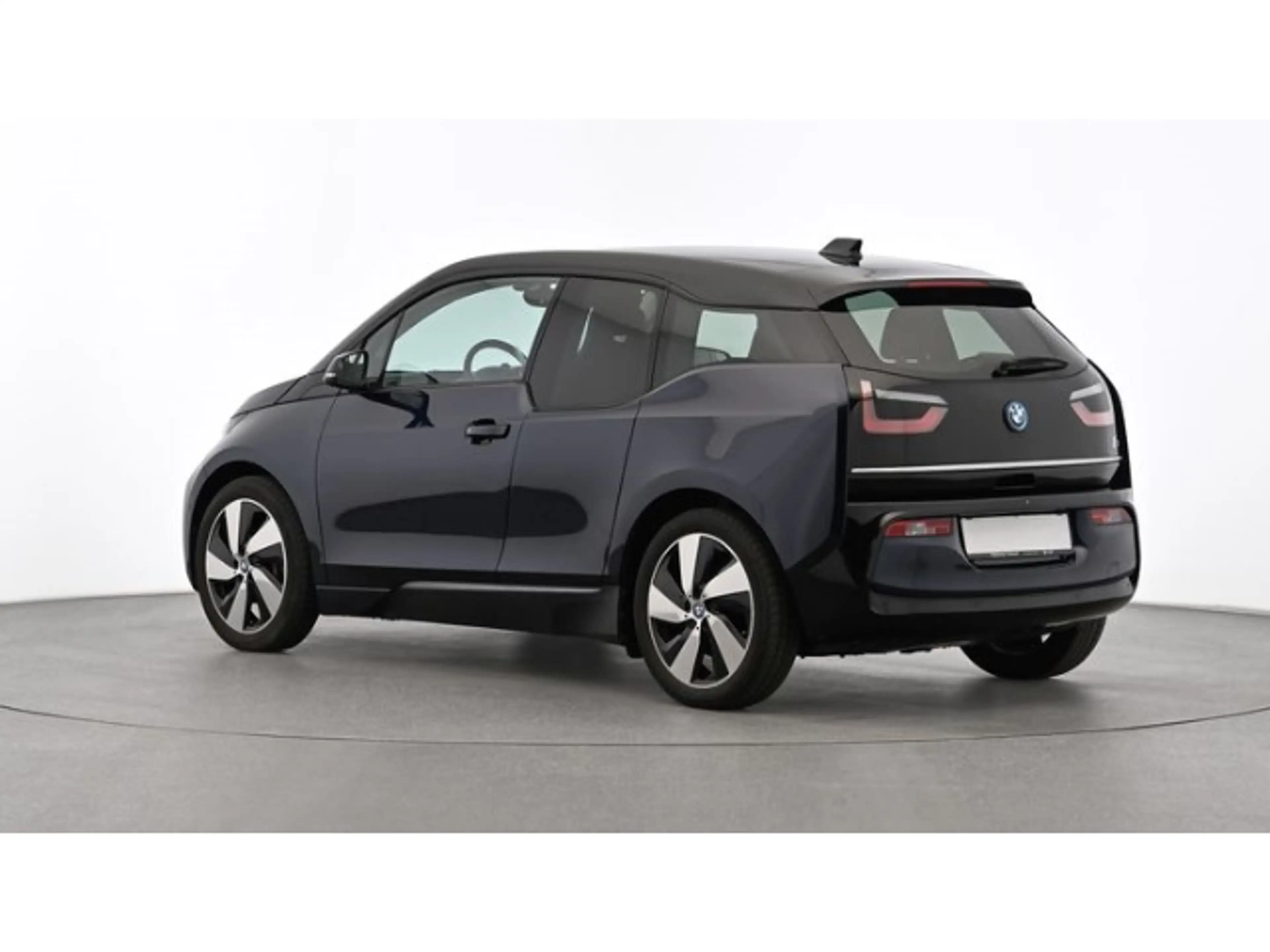 BMW i3 120Ah +NAVI+SHZ+PDC+CAM+DAB+BT+AUX+BC+MFL+ALU+ — photo 13