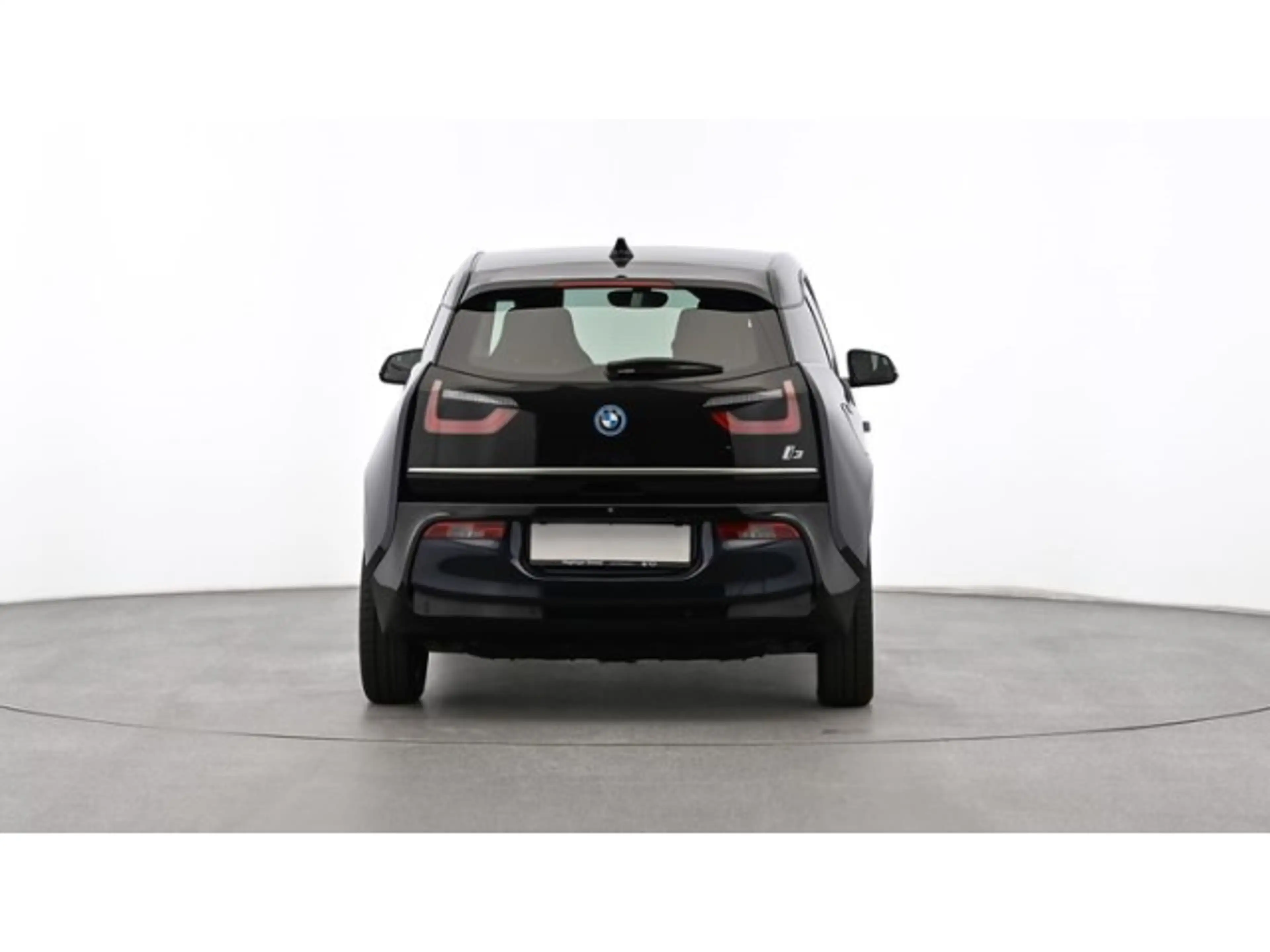 BMW i3 120Ah +NAVI+SHZ+PDC+CAM+DAB+BT+AUX+BC+MFL+ALU+ — photo 11