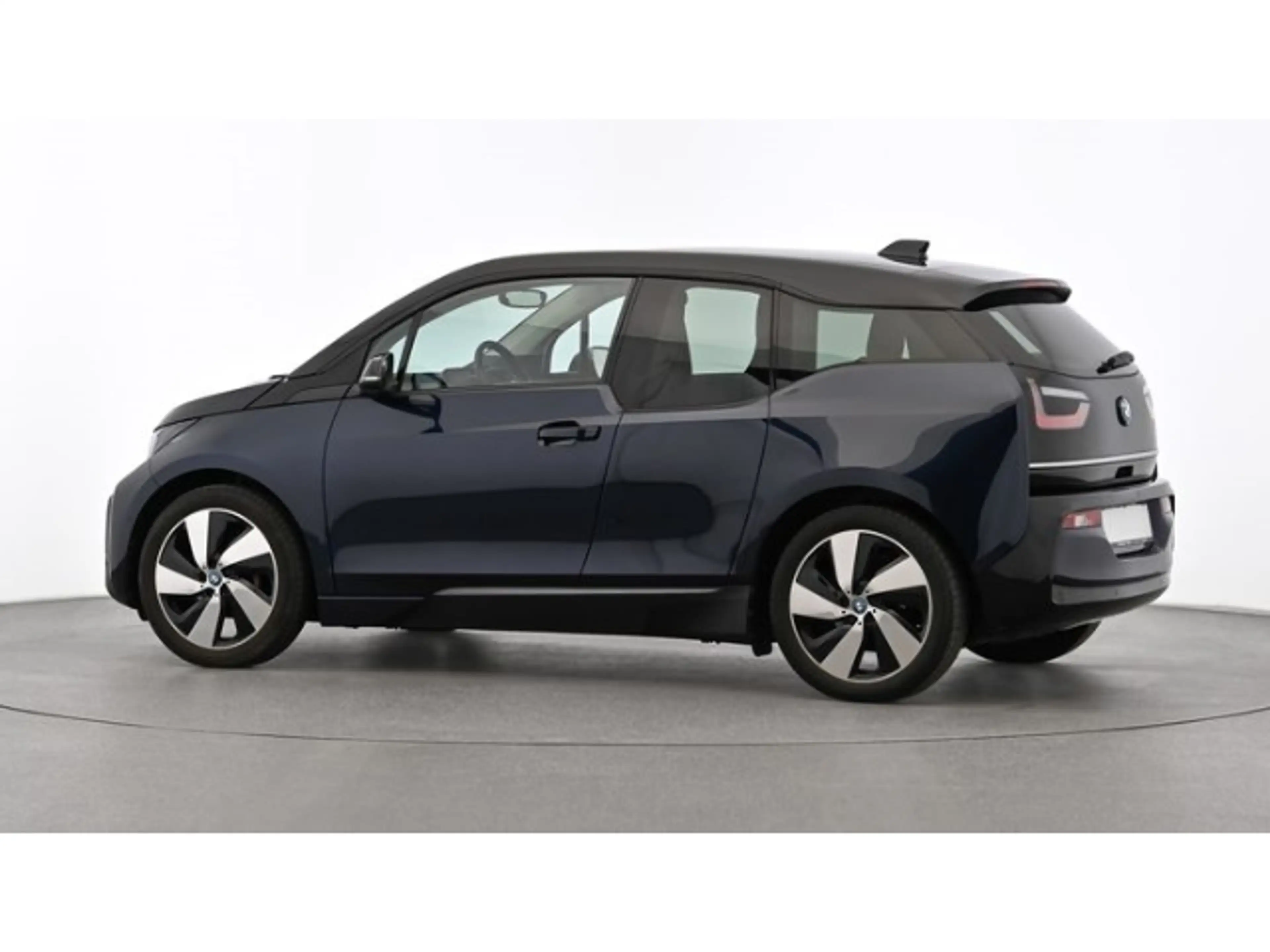 BMW i3 120Ah +NAVI+SHZ+PDC+CAM+DAB+BT+AUX+BC+MFL+ALU+ — photo 14
