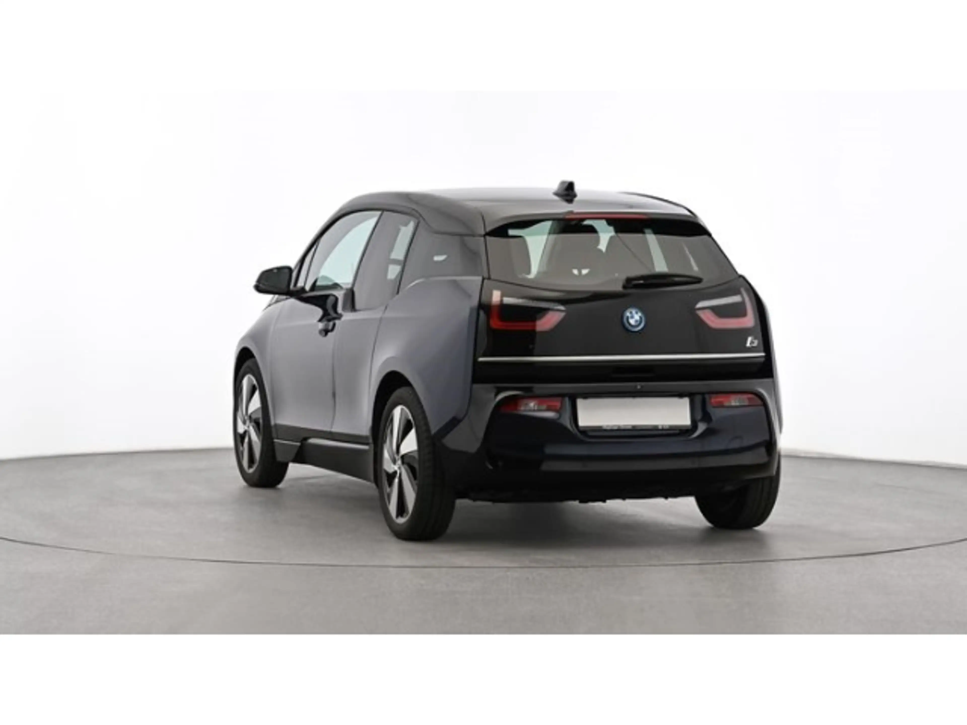 BMW i3 120Ah +NAVI+SHZ+PDC+CAM+DAB+BT+AUX+BC+MFL+ALU+ — photo 12