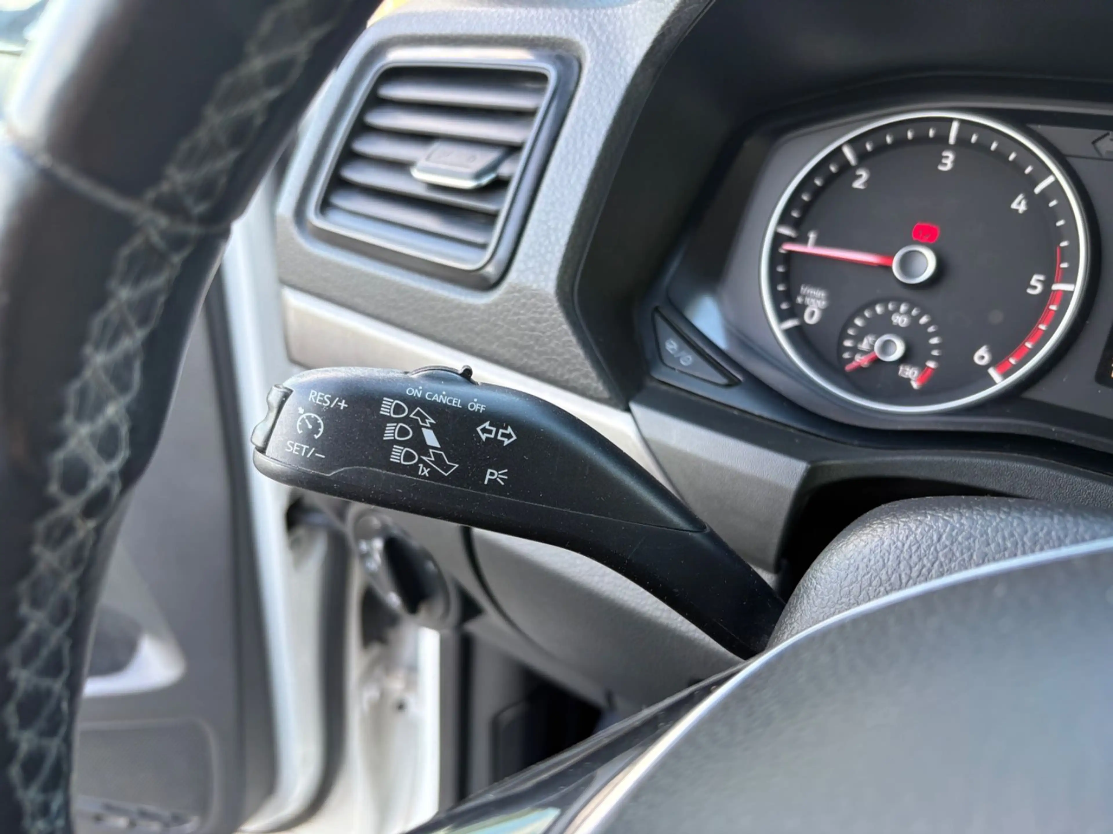 Volkswagen Amarok Comfortline 4Motion DoubleCab,AHK,Laderau — photo 12