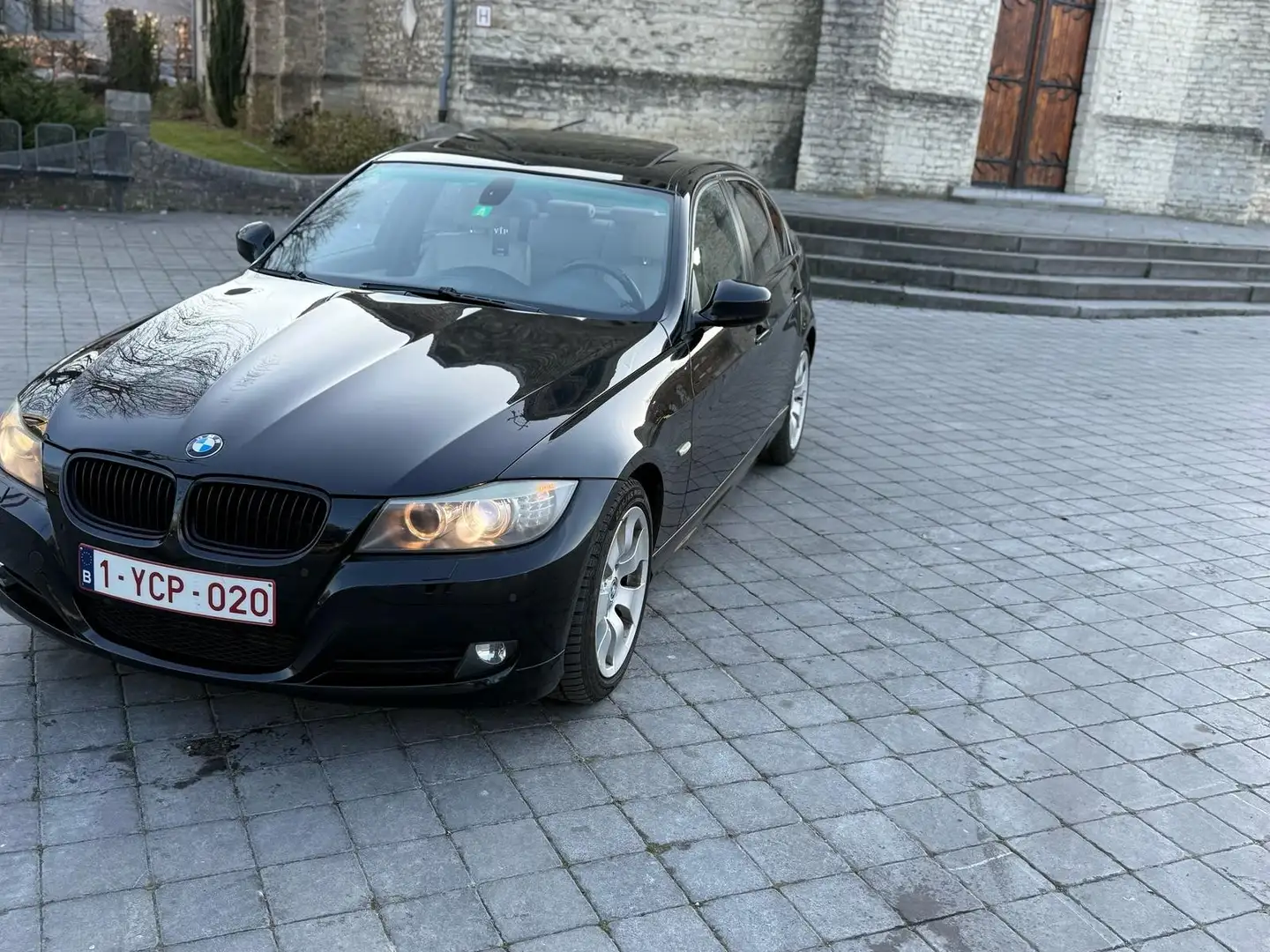 BMW 320 d - 1