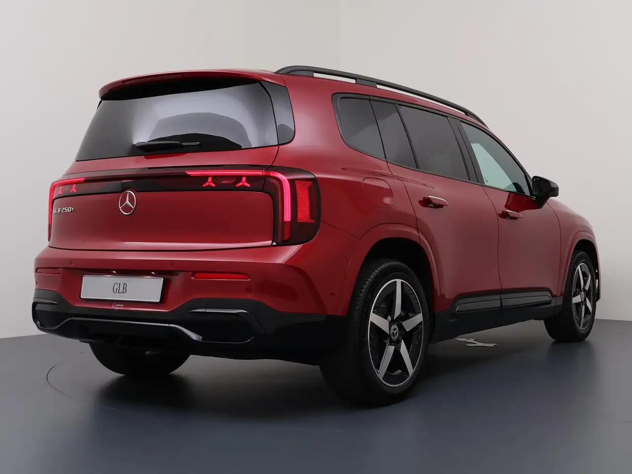 Mercedes-Benz GLB 2026