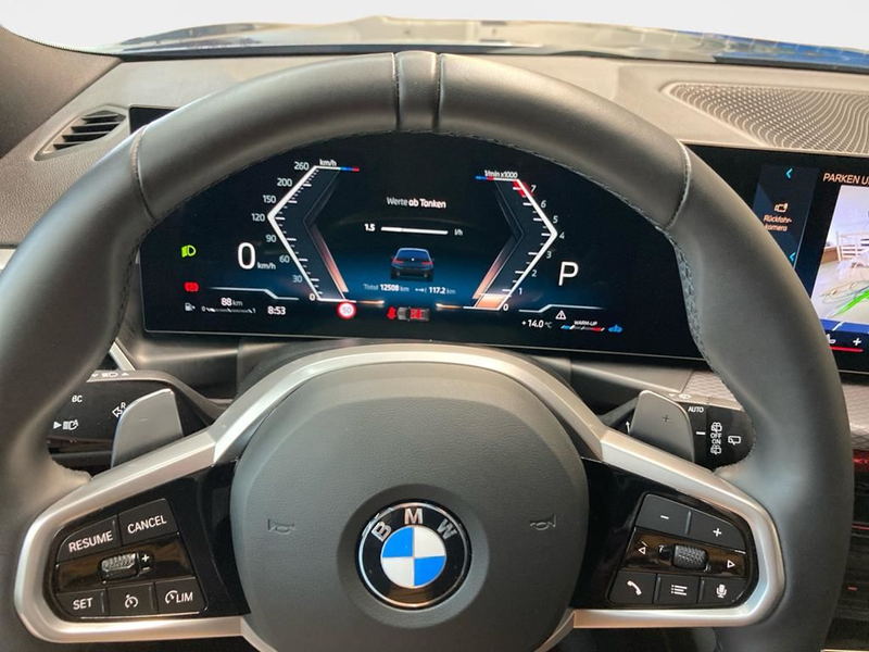 BMW 318 M Sport — photo 14