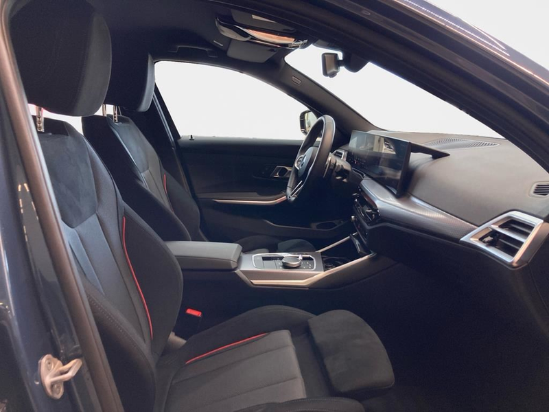 BMW 318 M Sport — photo 15