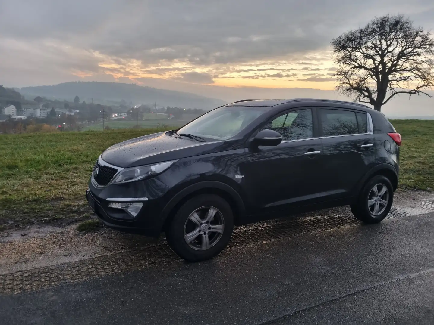 Kia Sportage Sportage 1.6 GDI ISG Dream-Team Edition SHZ Hinten Schwarz - 2