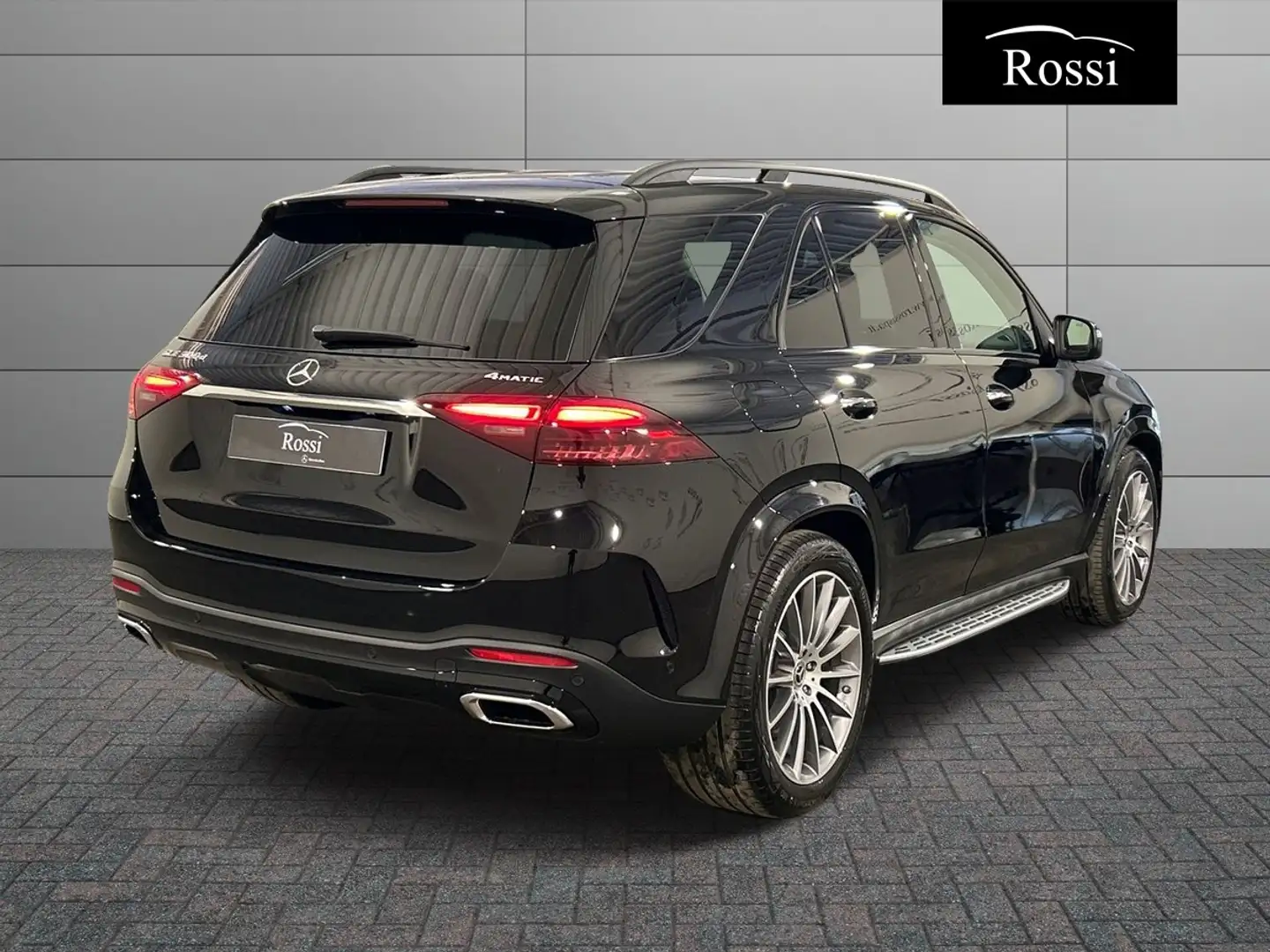 Mercedes-Benz GLE 300 d 4MATIC Negru - 2