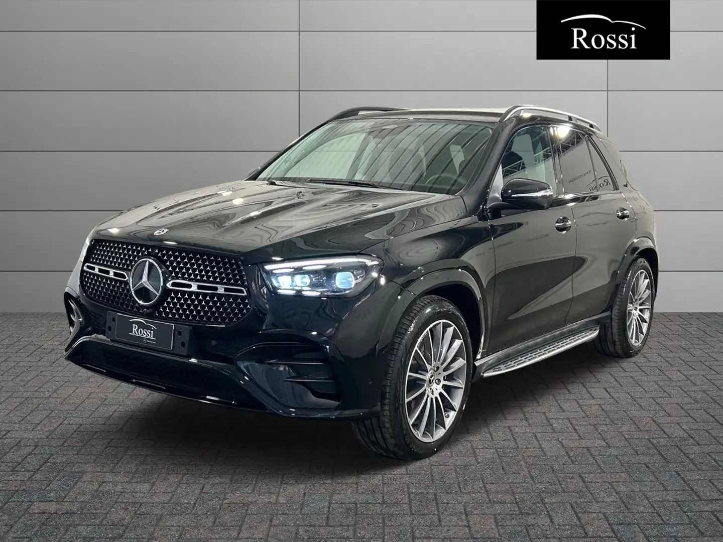 Mercedes-Benz GLE 300 d 4MATIC Negru - 1