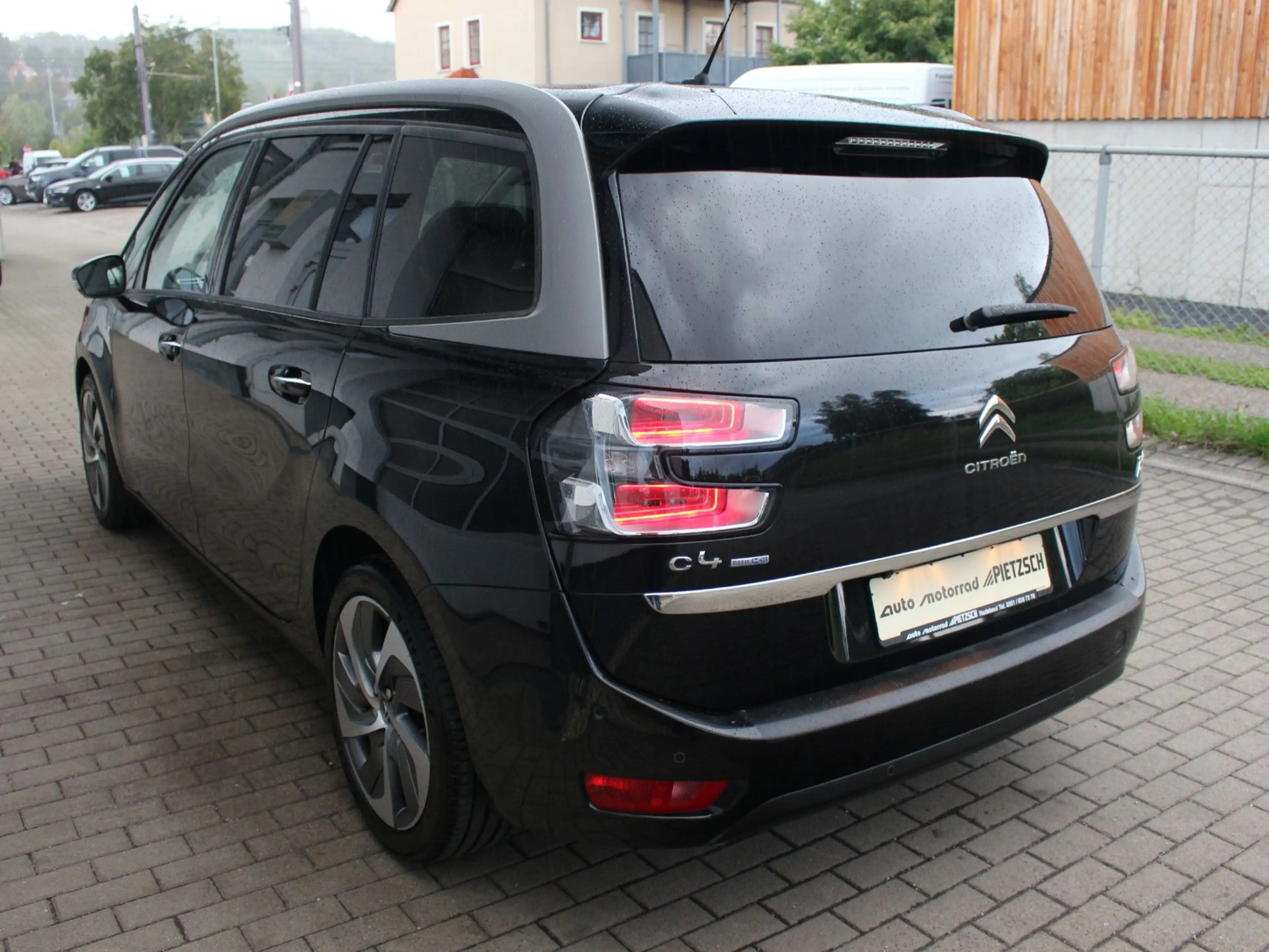 Citroen Grand C4 Picasso Grand C4 Spacetourer Exclusive 2.0 HDi 7-Si. AHK — photo 2