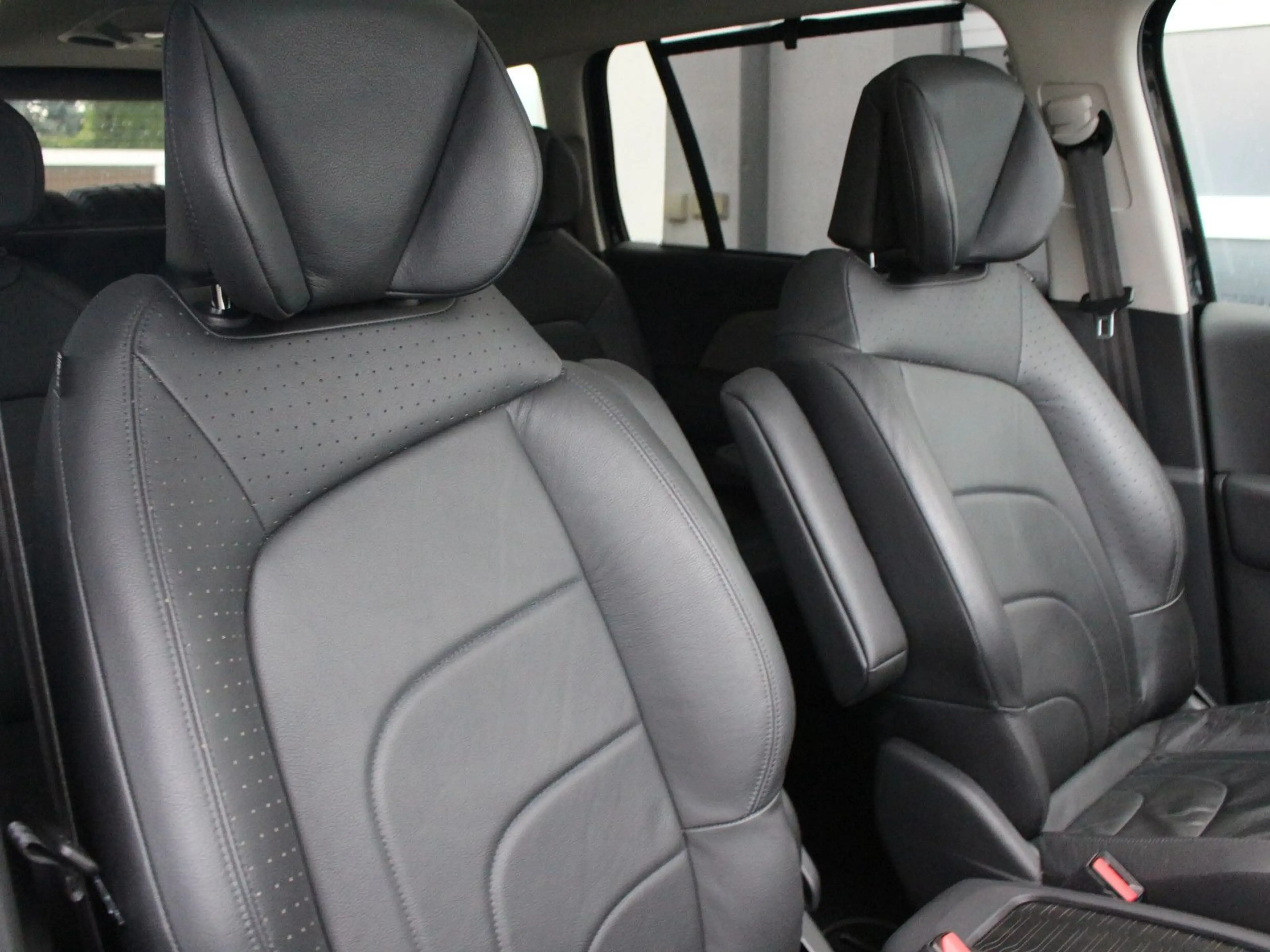 Citroen Grand C4 Picasso Grand C4 Spacetourer Exclusive 2.0 HDi 7-Si. AHK — photo 10