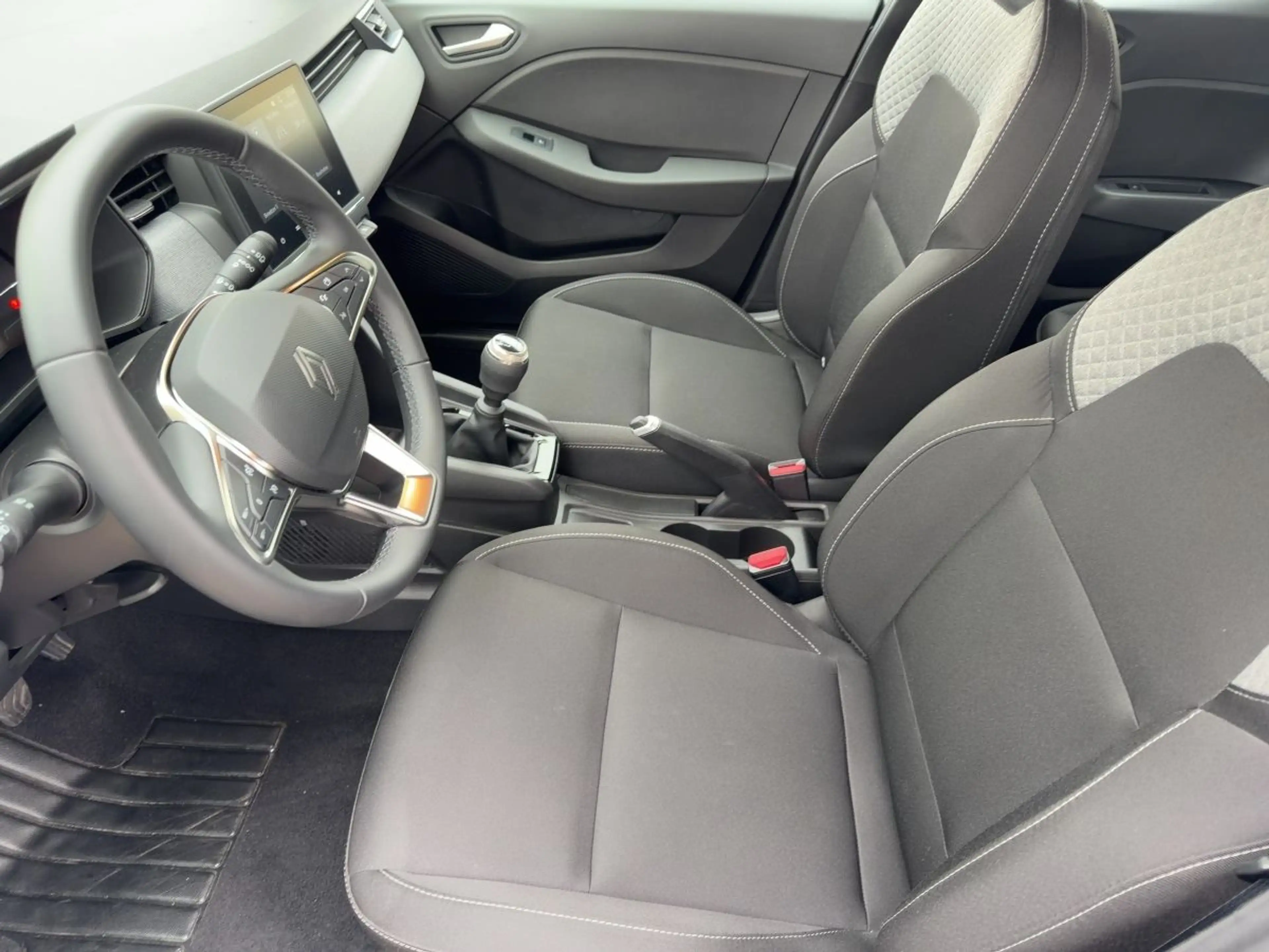 Renault Clio V 1.0 TCe 90 Evolution LED+Navi+SHZ+LM+PDC — photo 9