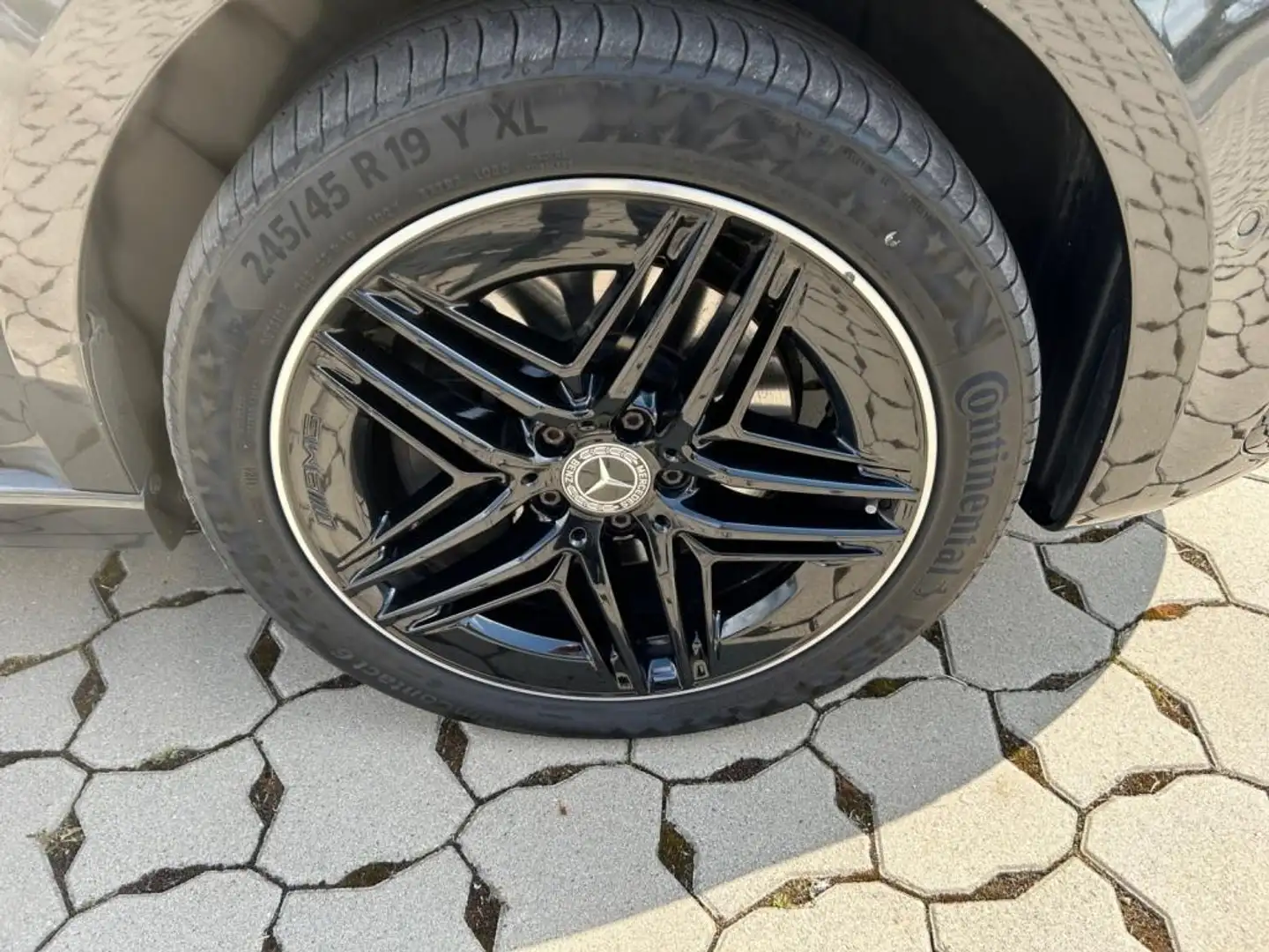 Mercedes-Benz V 300 d 4MATIC AVANTGARDE AMG PANO+STHZG+AHK Grijs - 2