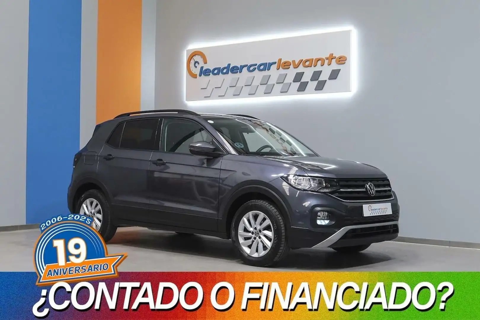 Volkswagen T-Cross 1.0 TSI Advance DSG7 81kW Gris - 1
