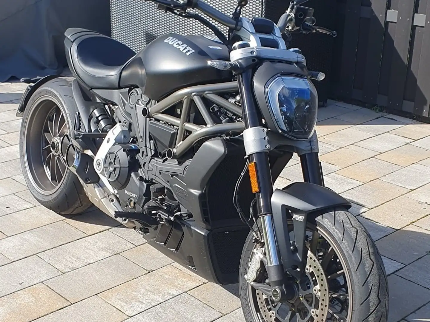 Ducati XDiavel Siyah - 2