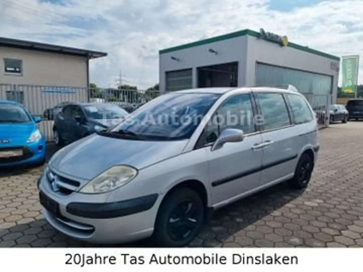Citroen C8 2.0 16V Tendance"7-Sitzer"8-fach bereift... Silber - 1