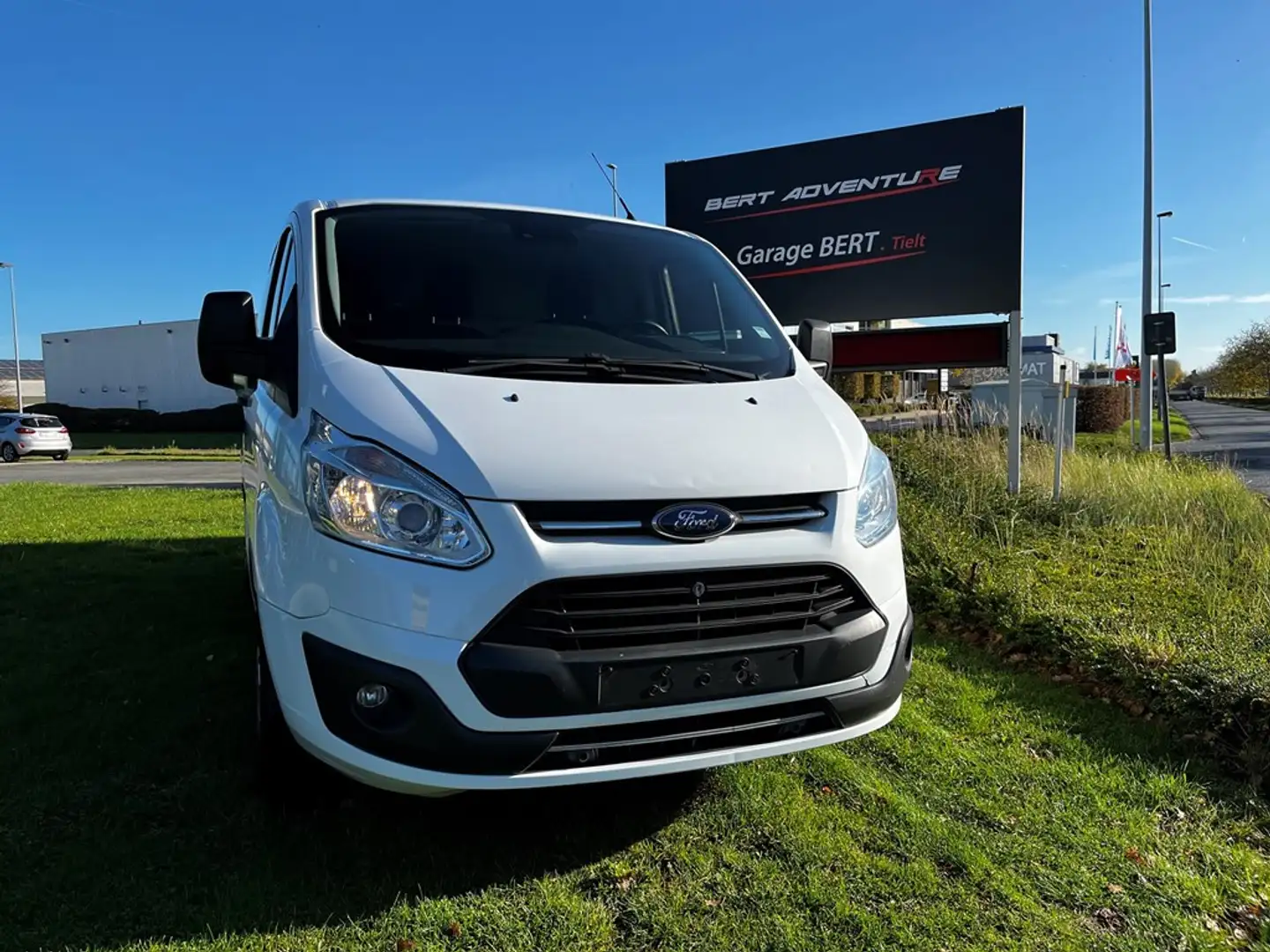 Ford Transit Custom Trend L1H1 130pk Blanc - 1