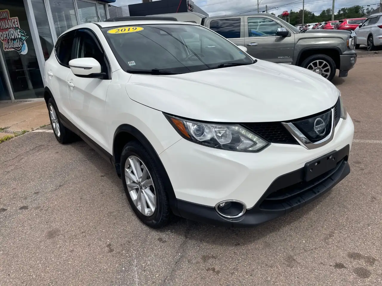 Nissan Qashqai photo Nissan Qashqai