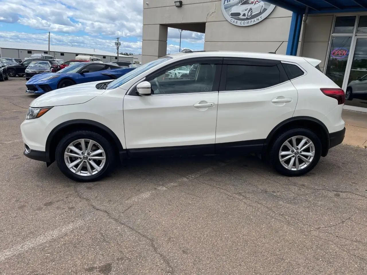 Nissan Qashqai photo Nissan Qashqai