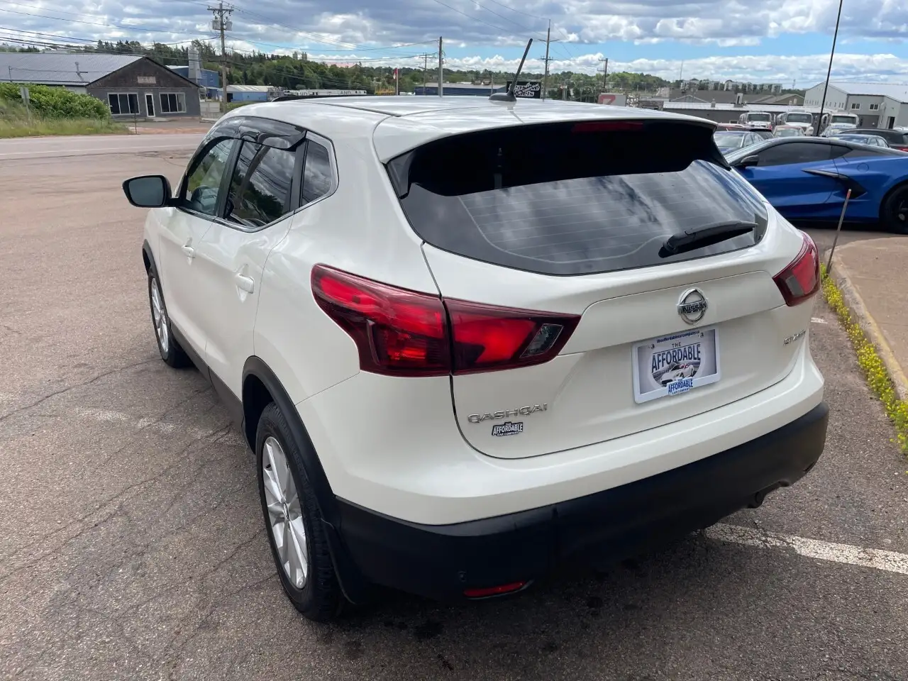 Nissan Qashqai photo Nissan Qashqai