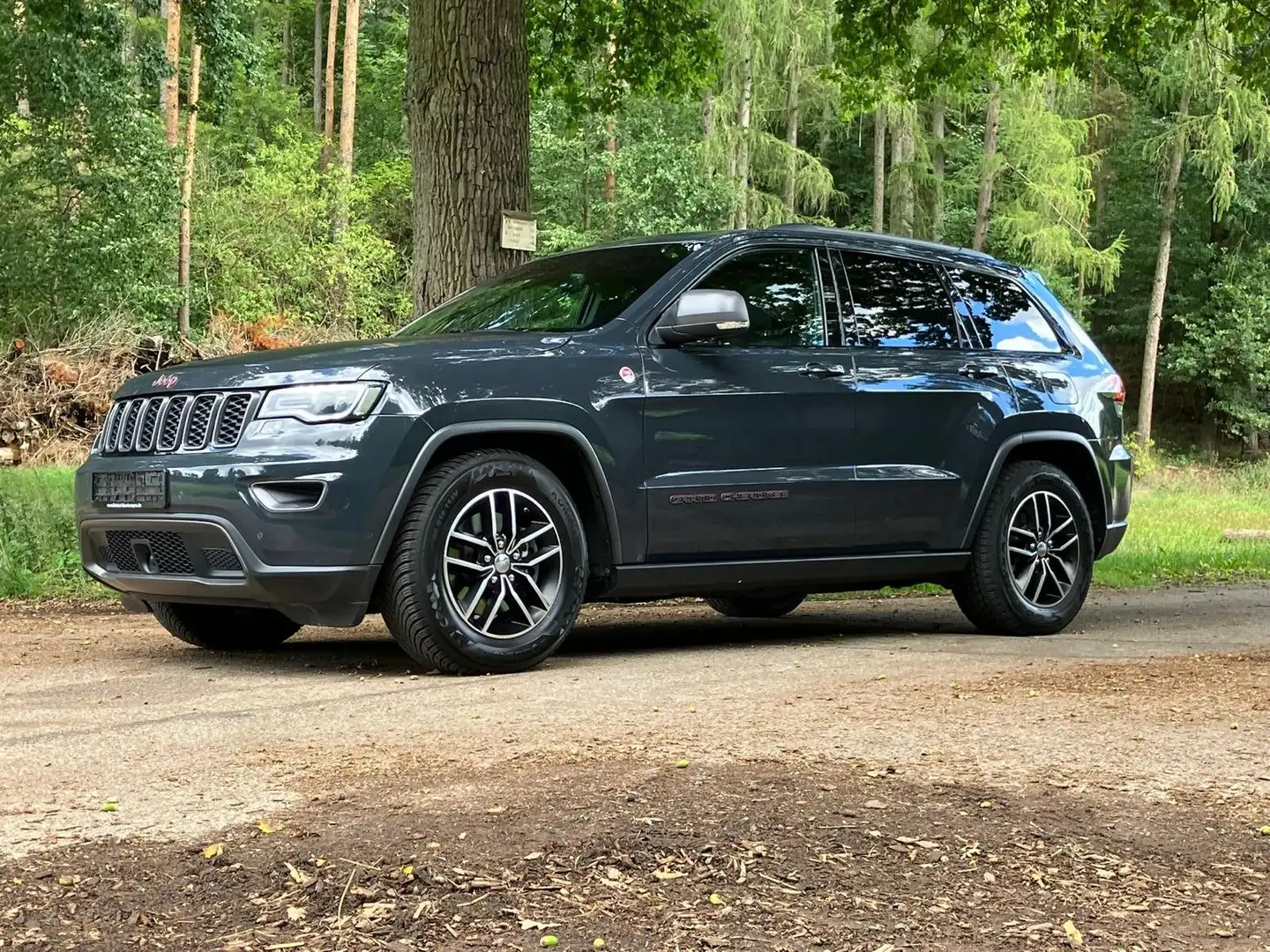 Jeep Grand Cherokee 3.0 CRD Trailhawk °Sehr Gepflegt°Selten° Grau - 1