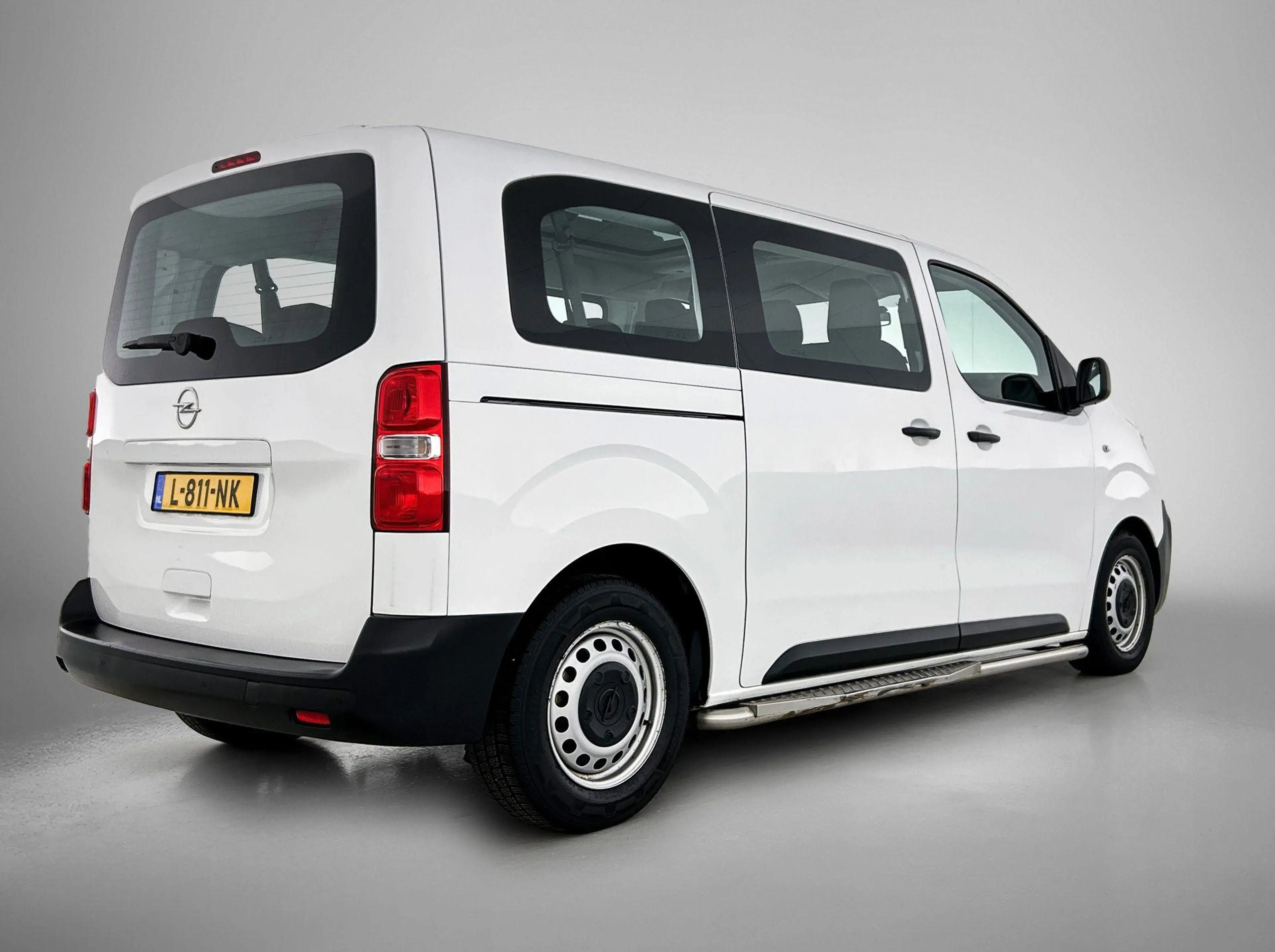 Opel Vivaro-e Combi L2H1 75 kWh Taxi voorbereid(type goedkeuring — photo 4
