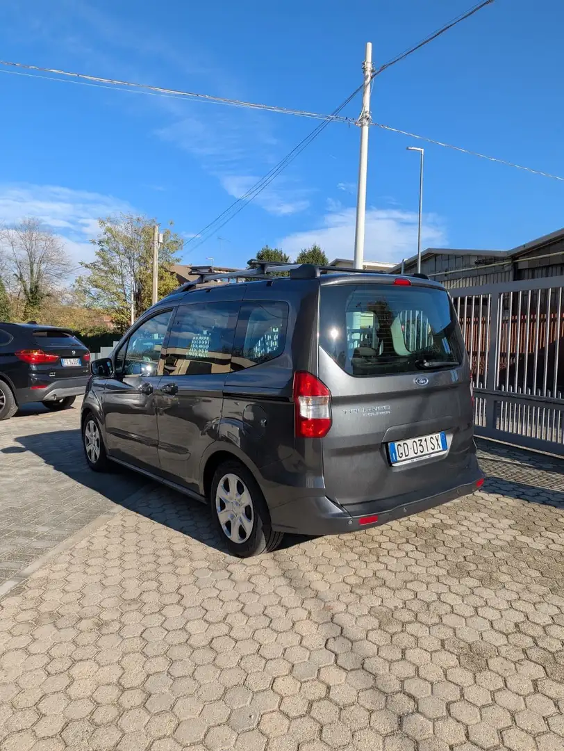 Ford Tourneo Courier Tourneo Courier B460 Gris - 2