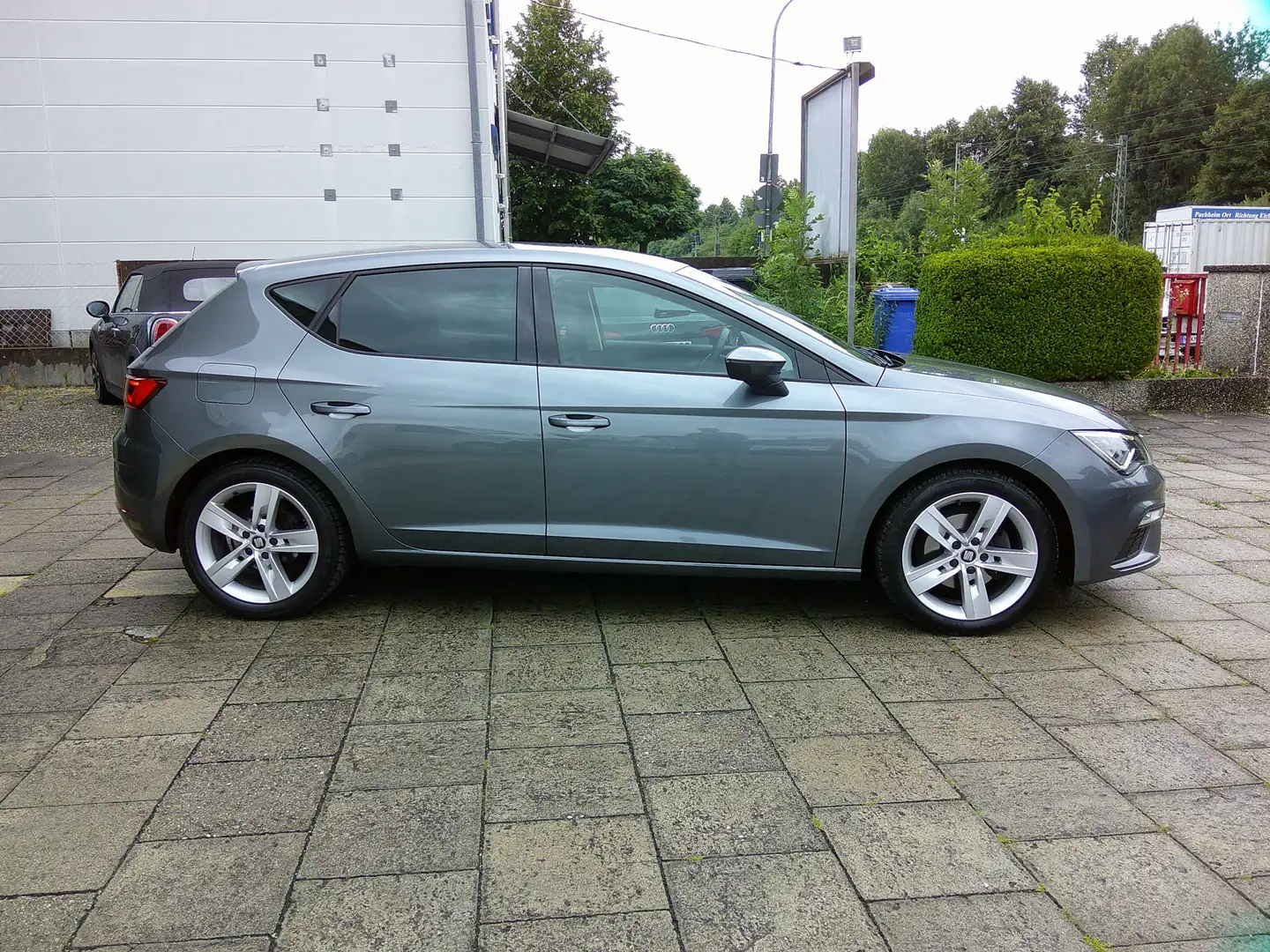SEAT Leon FR 1.Hand / Scheckheft Grau - 2