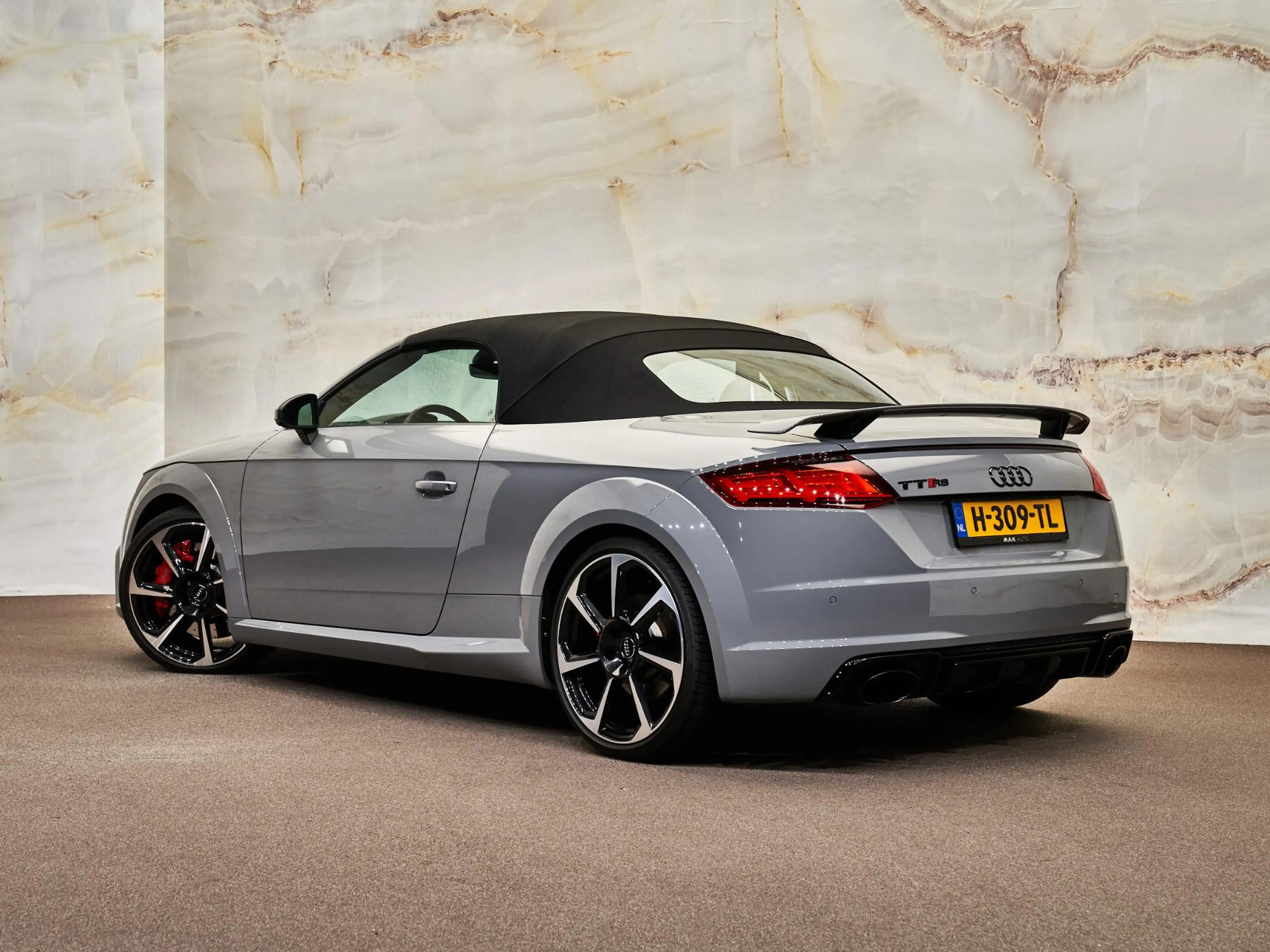 Audi TT RS Roadster 2.5 TFSI Quattro , B&O, magnetic, matrix- — photo 32