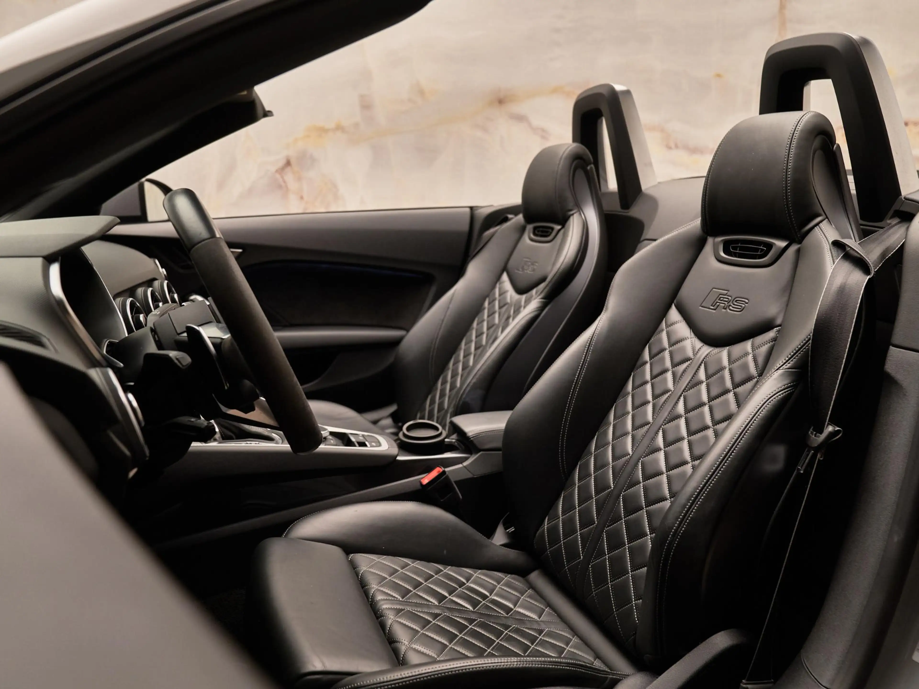 Audi TT RS Roadster 2.5 TFSI Quattro , B&O, magnetic, matrix- — photo 7