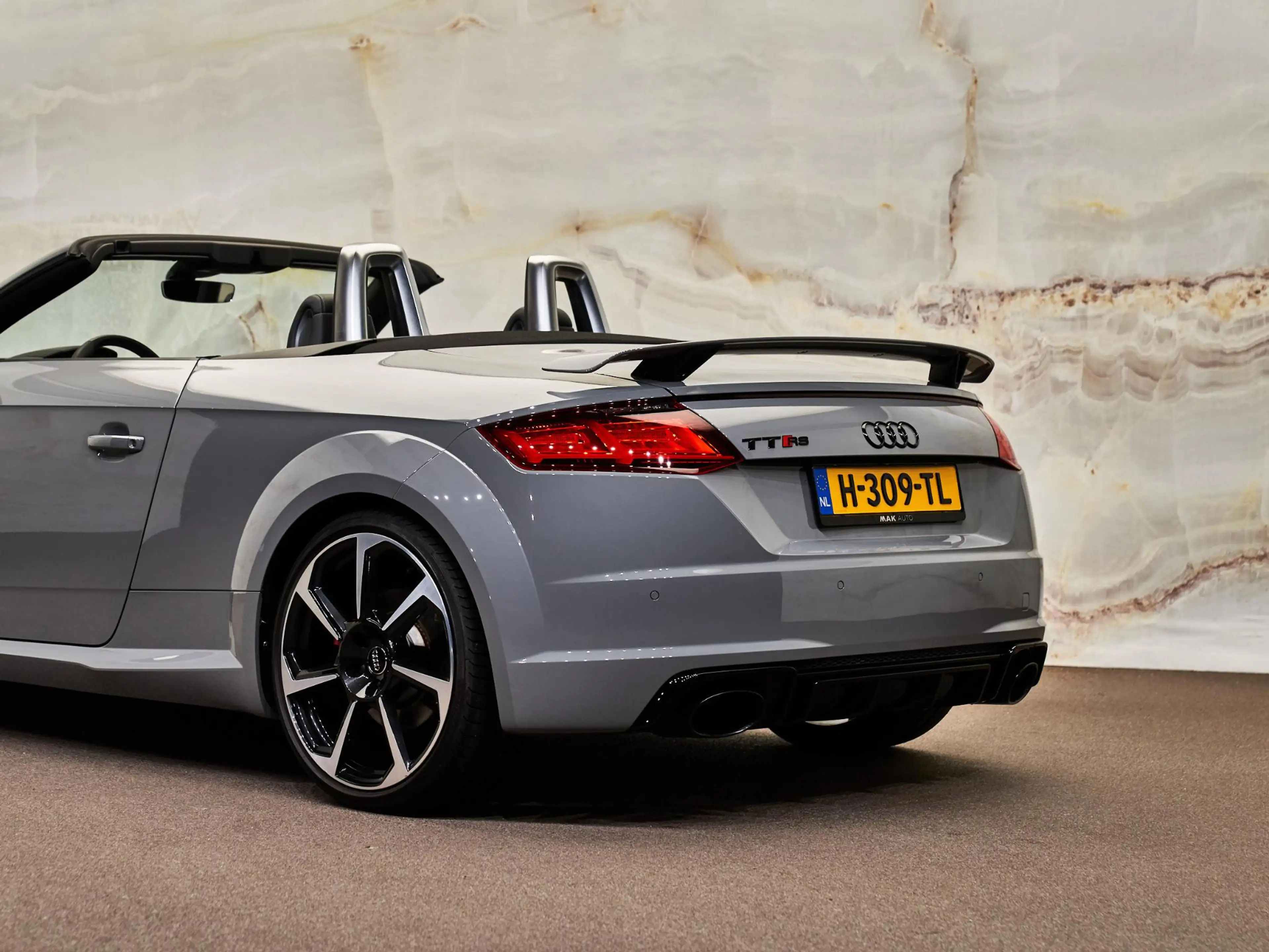 Audi TT RS Roadster 2.5 TFSI Quattro , B&O, magnetic, matrix- — photo 5