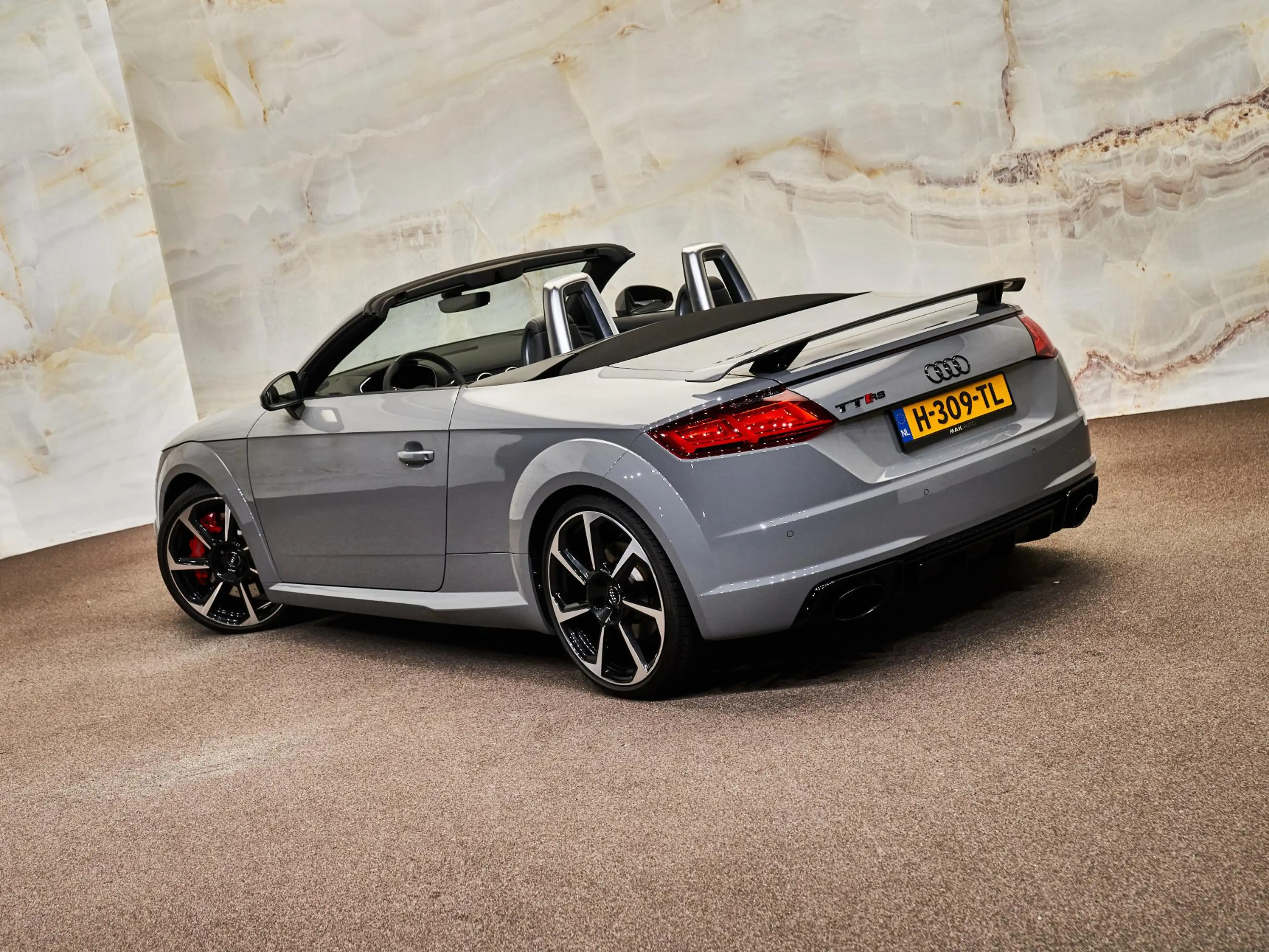 Audi TT RS Roadster 2.5 TFSI Quattro , B&O, magnetic, matrix- — photo 28