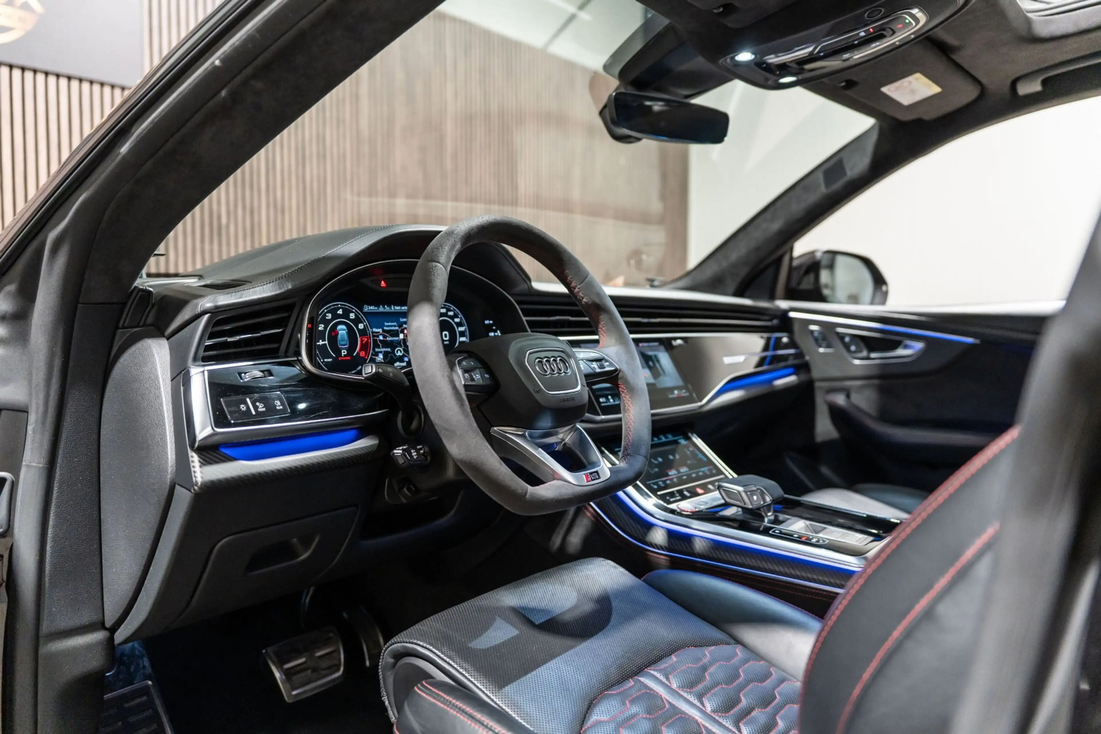 Audi RS Q8 4.0 TFSI Q8 quattro Pano Keramisch CARBON B&O 3D F — photo 15