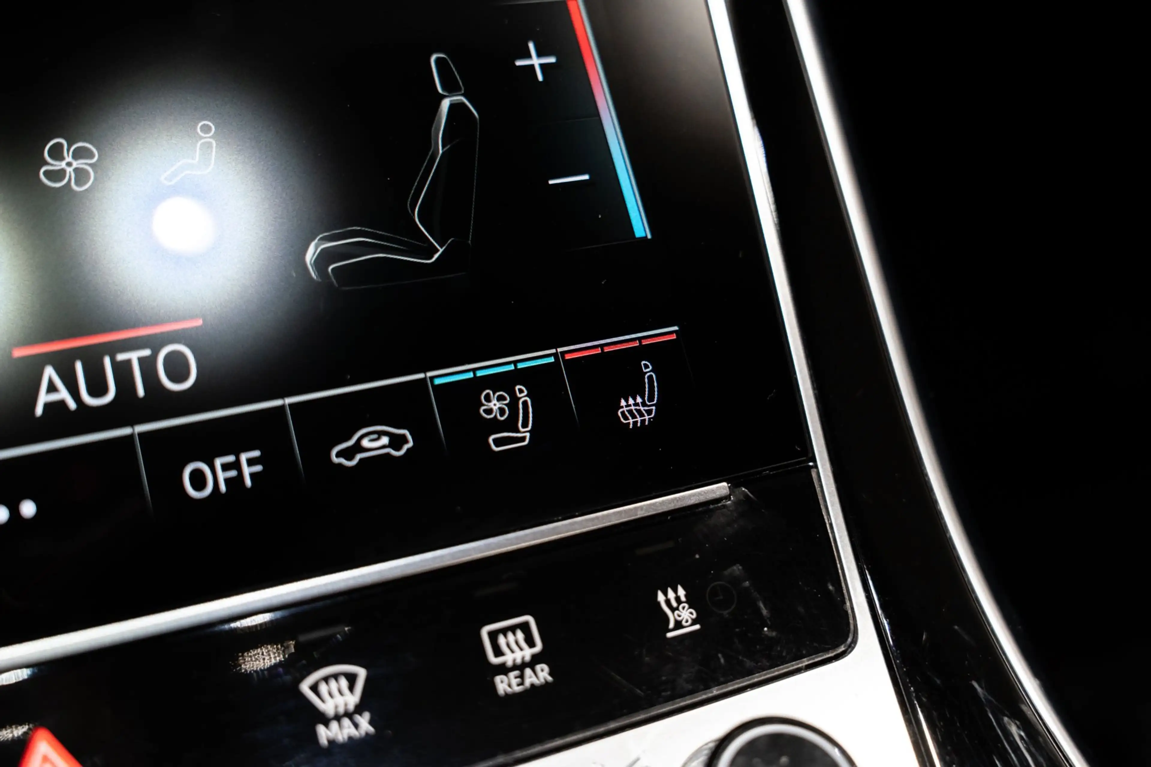 Audi RS Q8 4.0 TFSI Q8 quattro Pano Keramisch CARBON B&O 3D F — photo 43