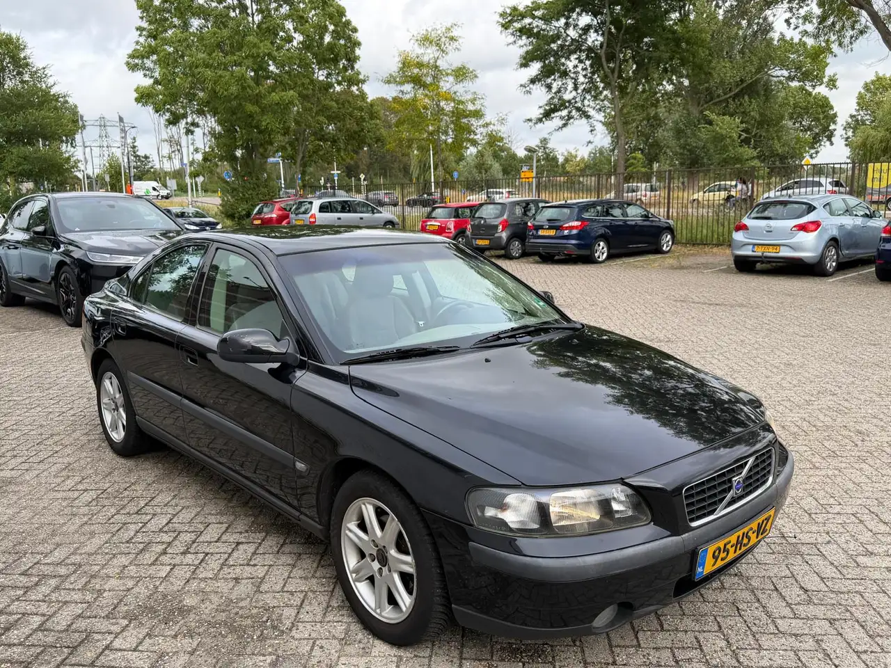 Volvo S60 2.4 Edition - APK 11/2026 - RIJDT & SCHAKELT GOED, foto 7