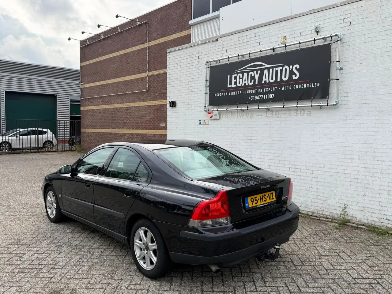 Volvo S60 2.4 Edition - APK 11/2026 - RIJDT & SCHAKELT GOED, foto 4