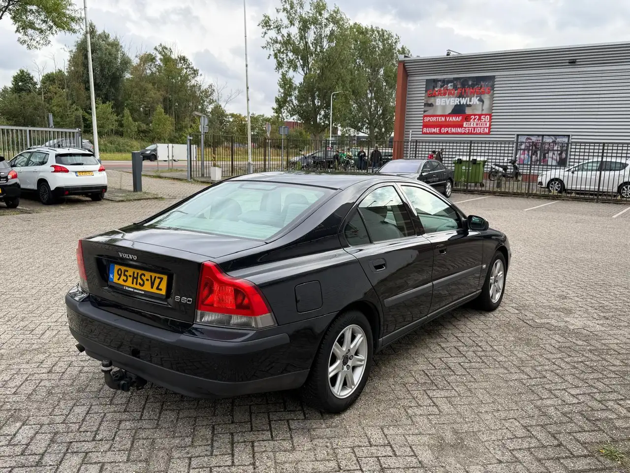 Volvo S60 2.4 Edition - APK 11/2026 - RIJDT & SCHAKELT GOED, foto 6