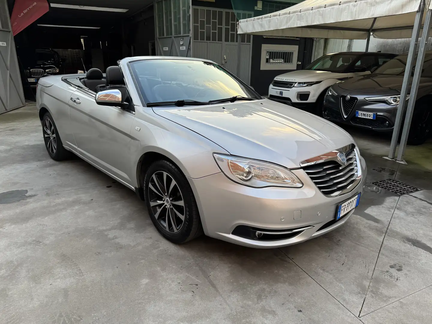 Lancia Flavia 2.4 Argento - 2
