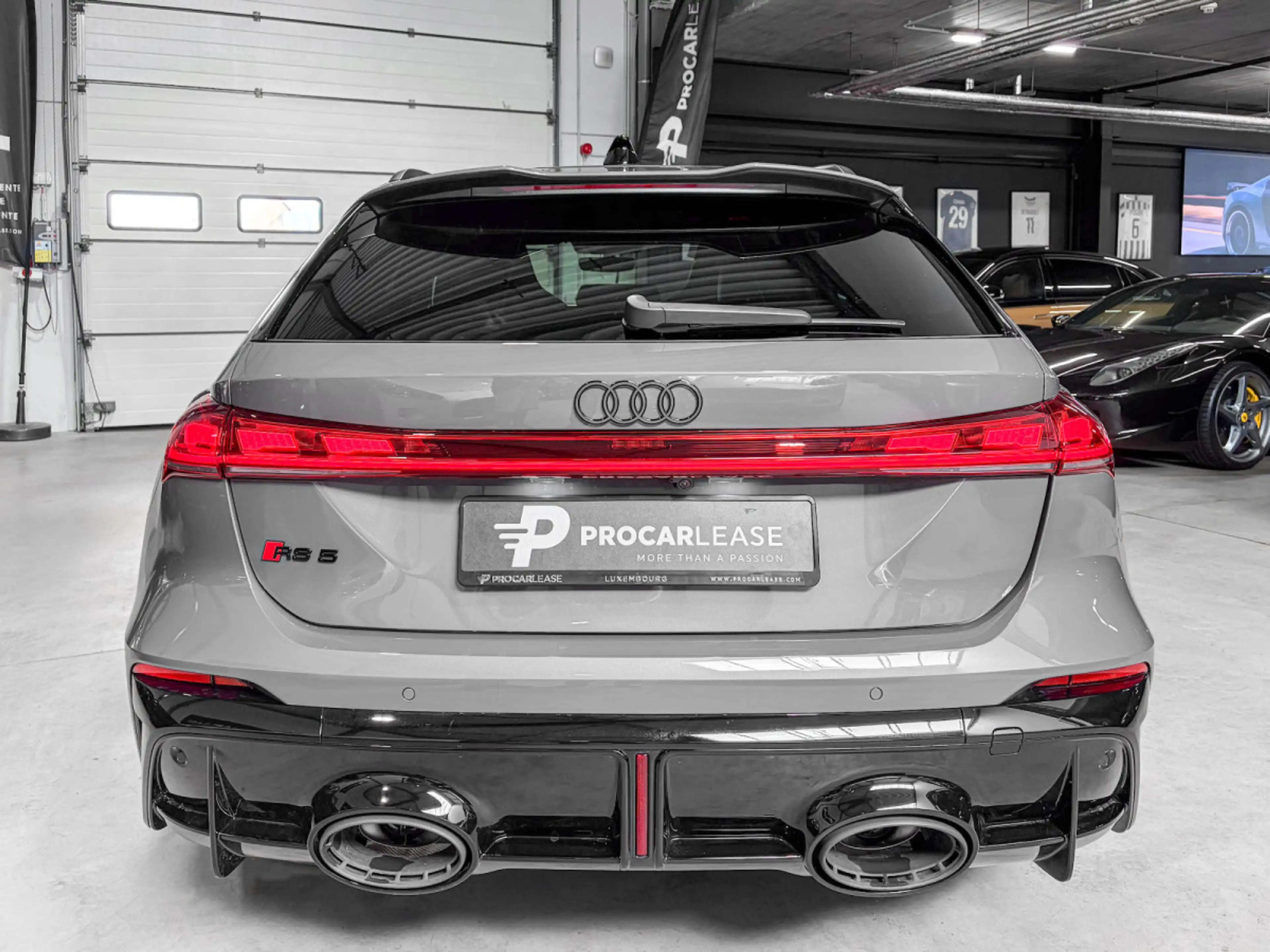 Audi RS5 Audi RS5 Avant Performance Facelift - Gris Plateau — photo 15