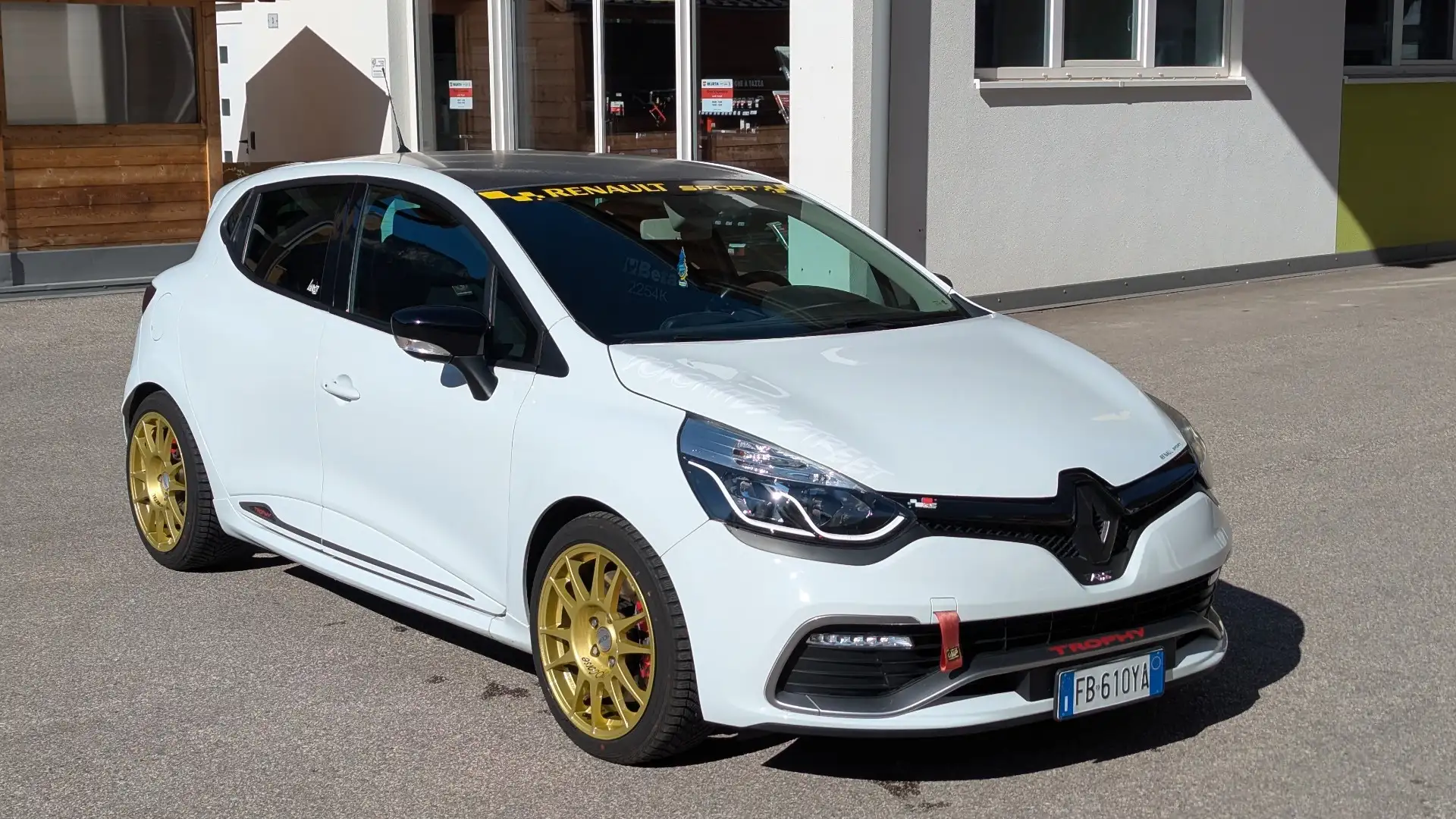 Renault Clio 5p 1.6 RS Trophy 220cv edc - 1
