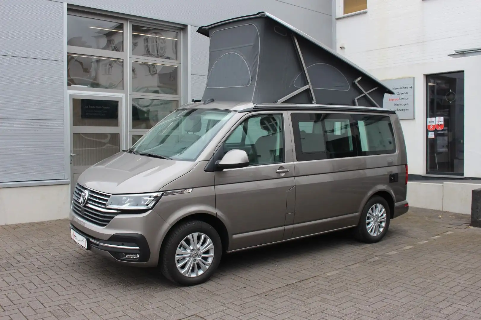 Volkswagen T6 California Ocean 2.0 TDI Beige - 1