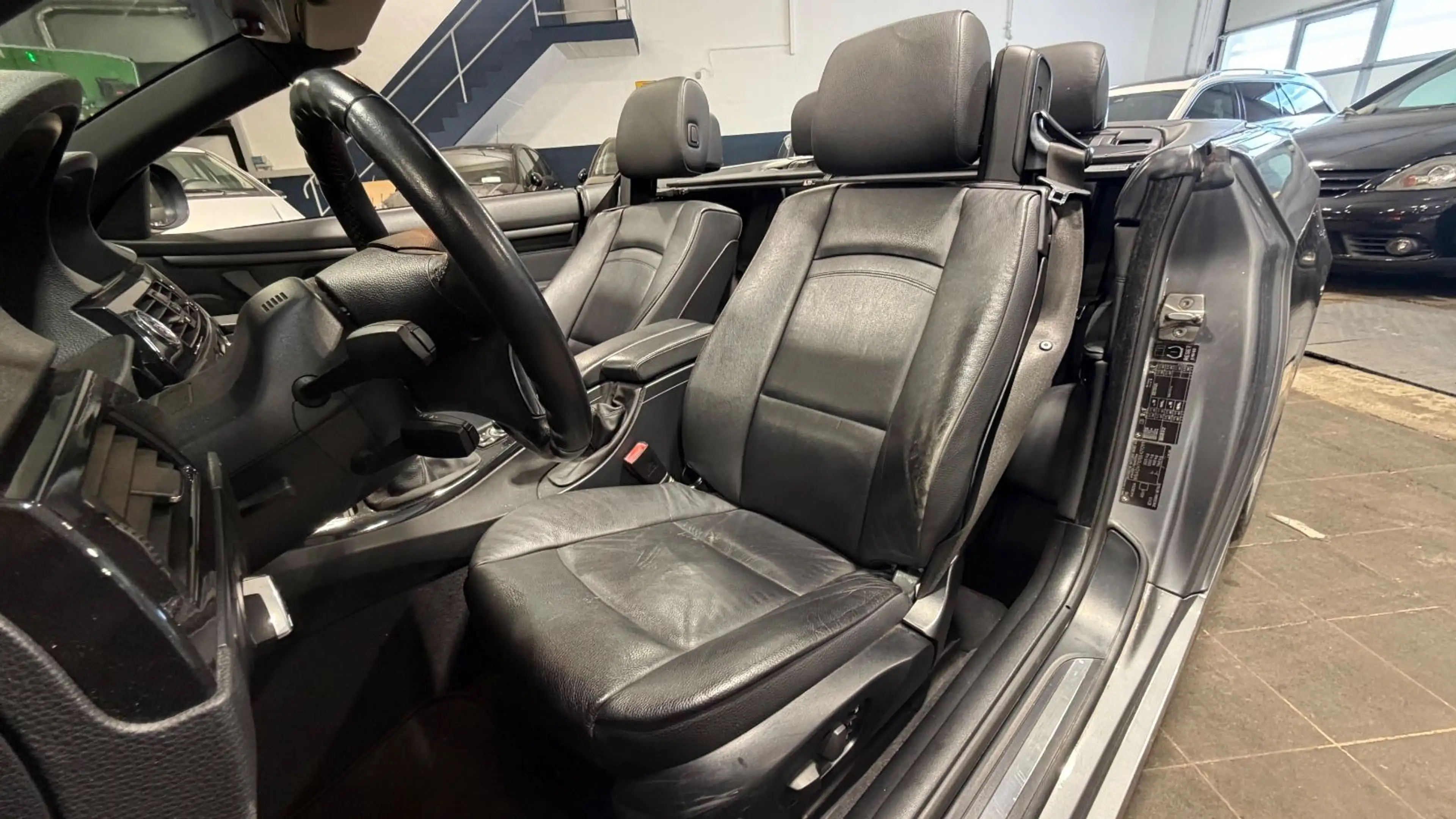 BMW 318 3 Cabrio 318 i #Sitzheizung#Tempomat#Navi — photo 12