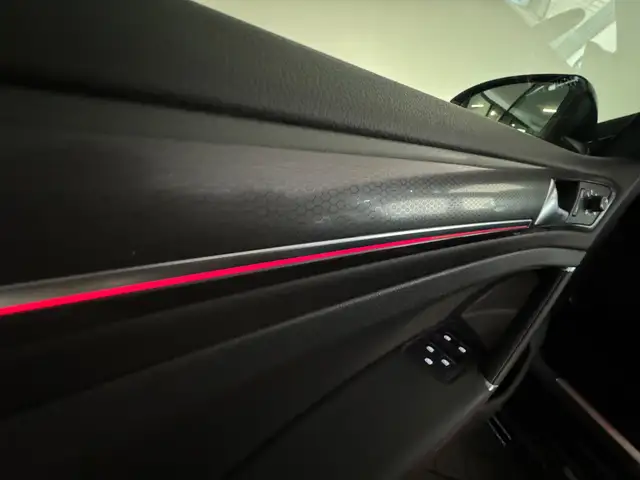 Volkswagen Golf view 14