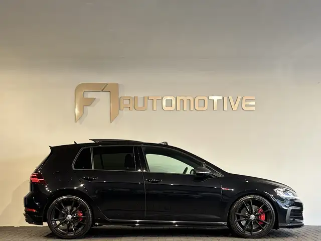 Volkswagen Golf view 7